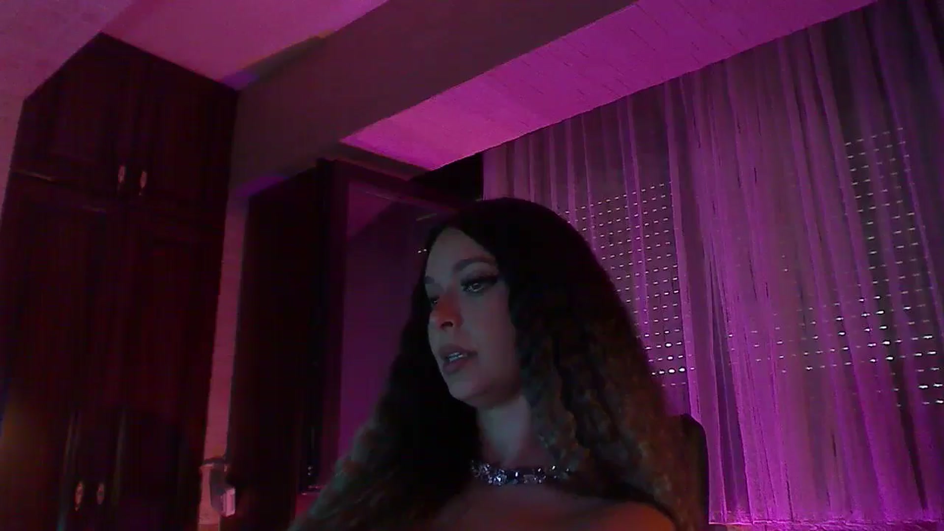 Gallery image thumbnail from No_bo_dy's myfreecams stream on, 06/29/2025, 04:01 image 7 of 20