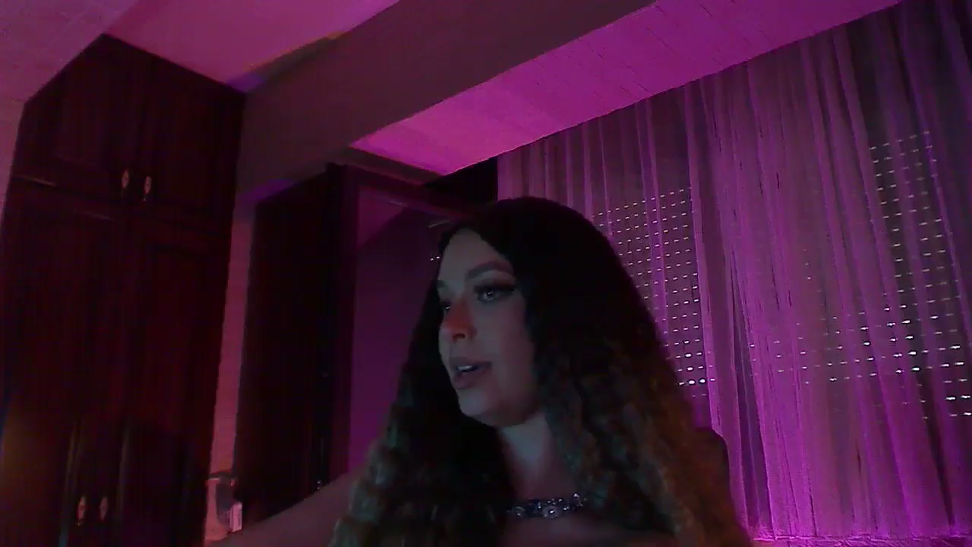 Gallery image thumbnail from No_bo_dy's myfreecams stream on, 06/29/2025, 04:01 image 8 of 20