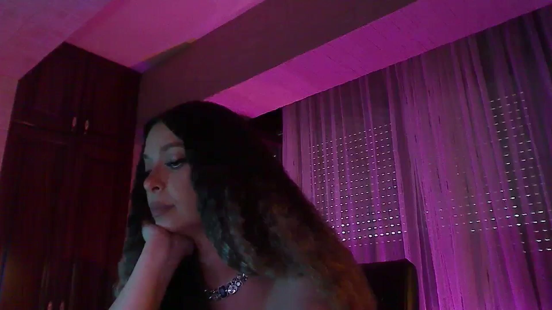 Gallery image thumbnail from No_bo_dy's myfreecams stream on, 06/29/2025, 04:01 image 20 of 20