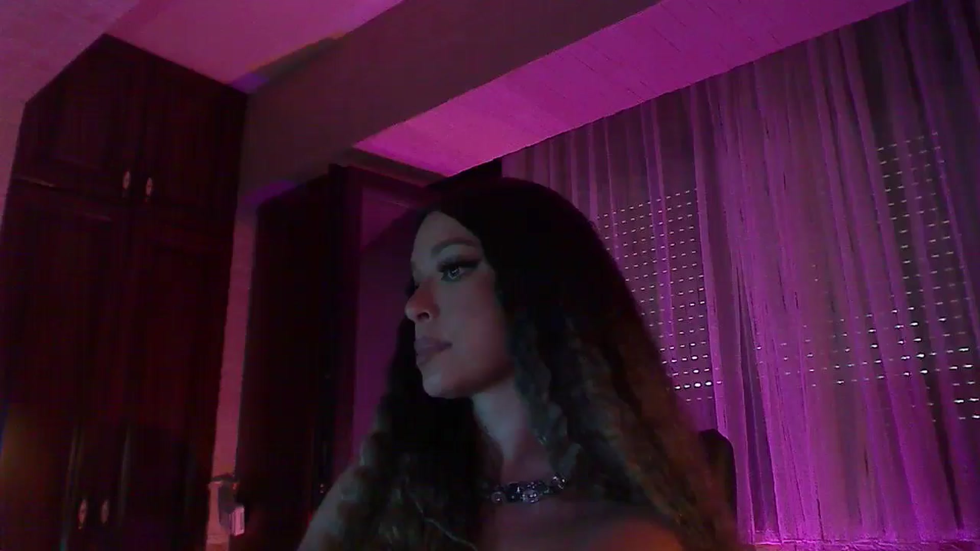 Gallery image thumbnail from No_bo_dy's myfreecams stream on, 06/29/2025, 04:01 image 4 of 20
