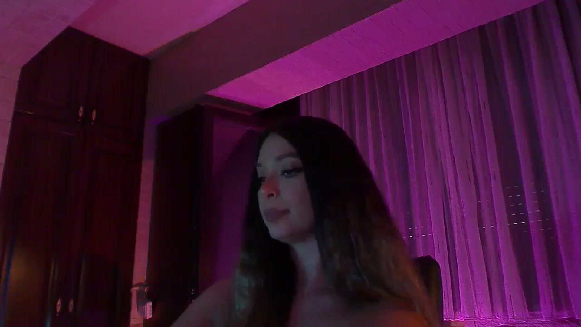 Gallery image thumbnail from No_bo_dy's myfreecams stream on, 06/30/2025, 03:13 image 13 of 20