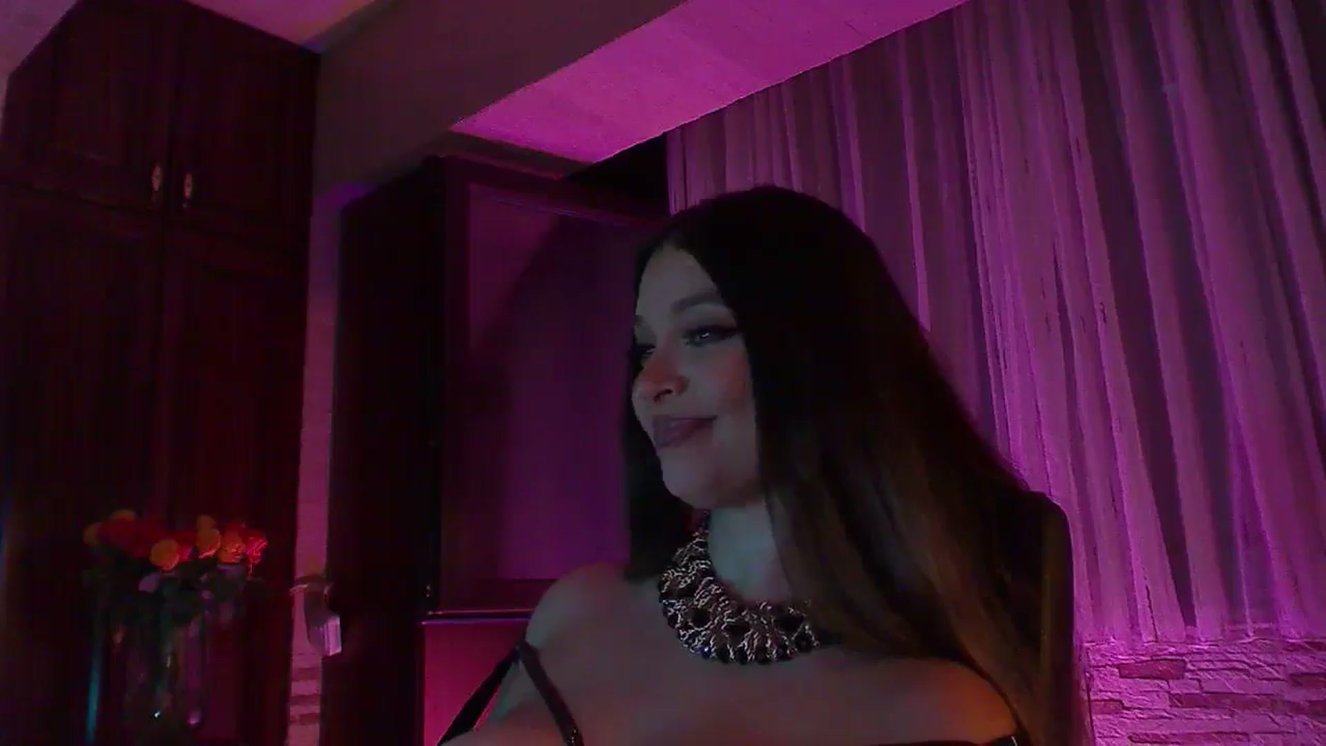 Gallery image thumbnail from No_bo_dy's myfreecams stream on, 07/28/2025, 24:42 image 2 of 20