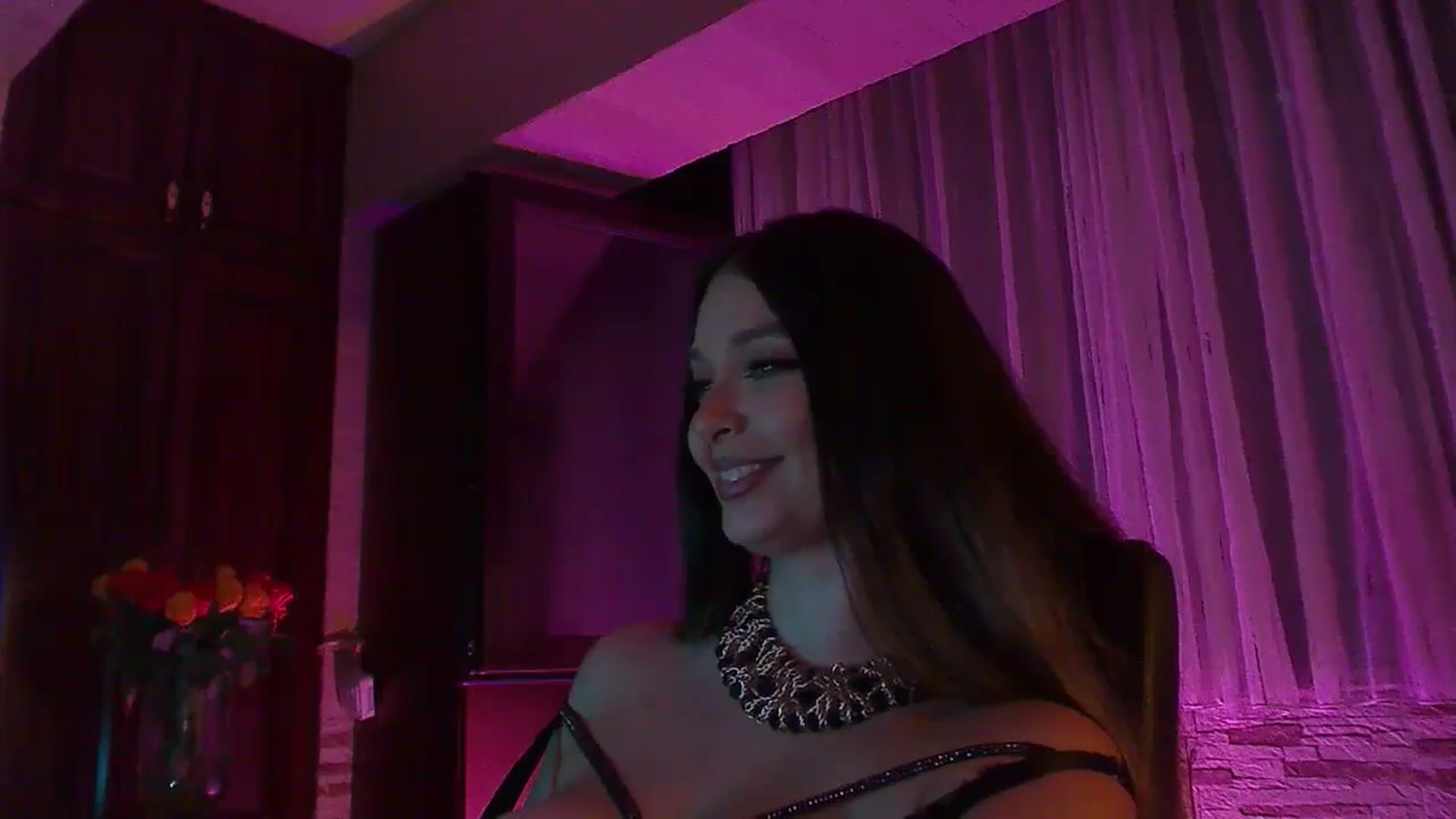 Gallery image thumbnail from No_bo_dy's myfreecams stream on, 07/28/2025, 24:42 image 3 of 20