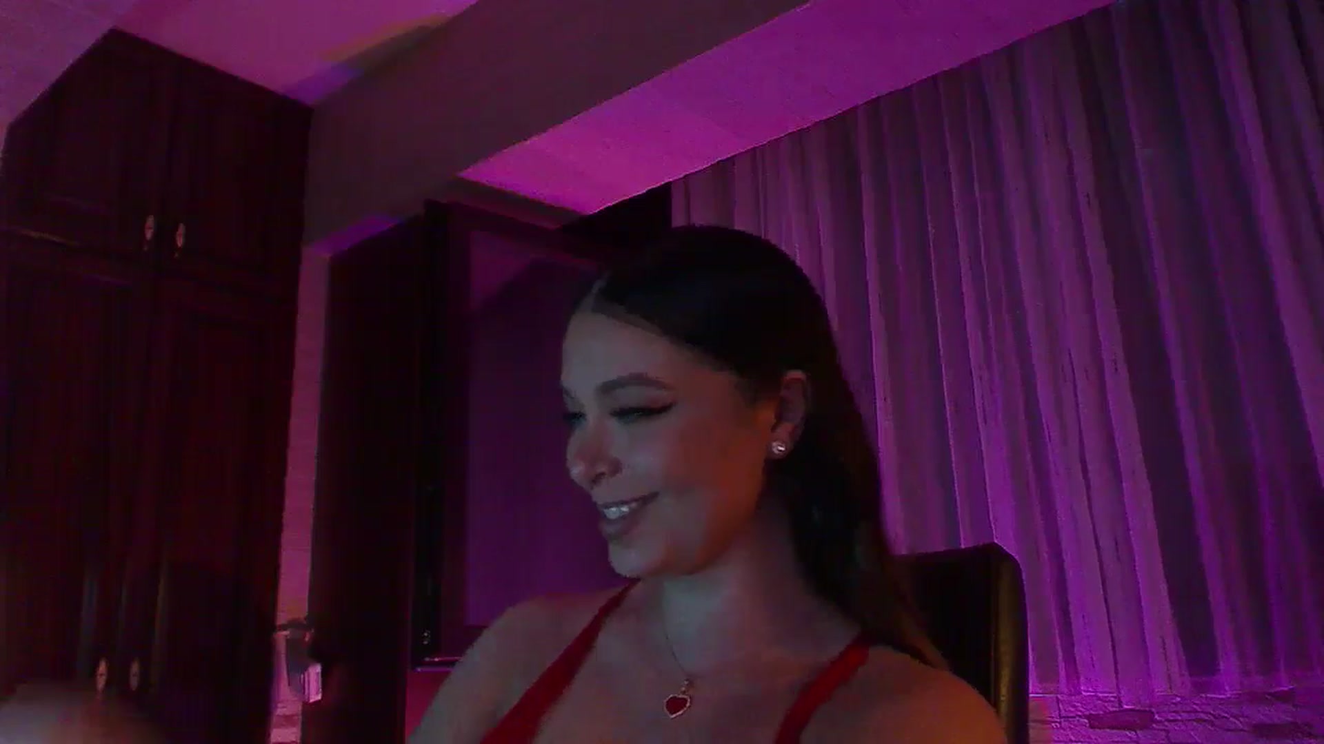 Gallery image thumbnail from No_bo_dy's myfreecams stream on, 08/02/2025, 23:56 image 15 of 20