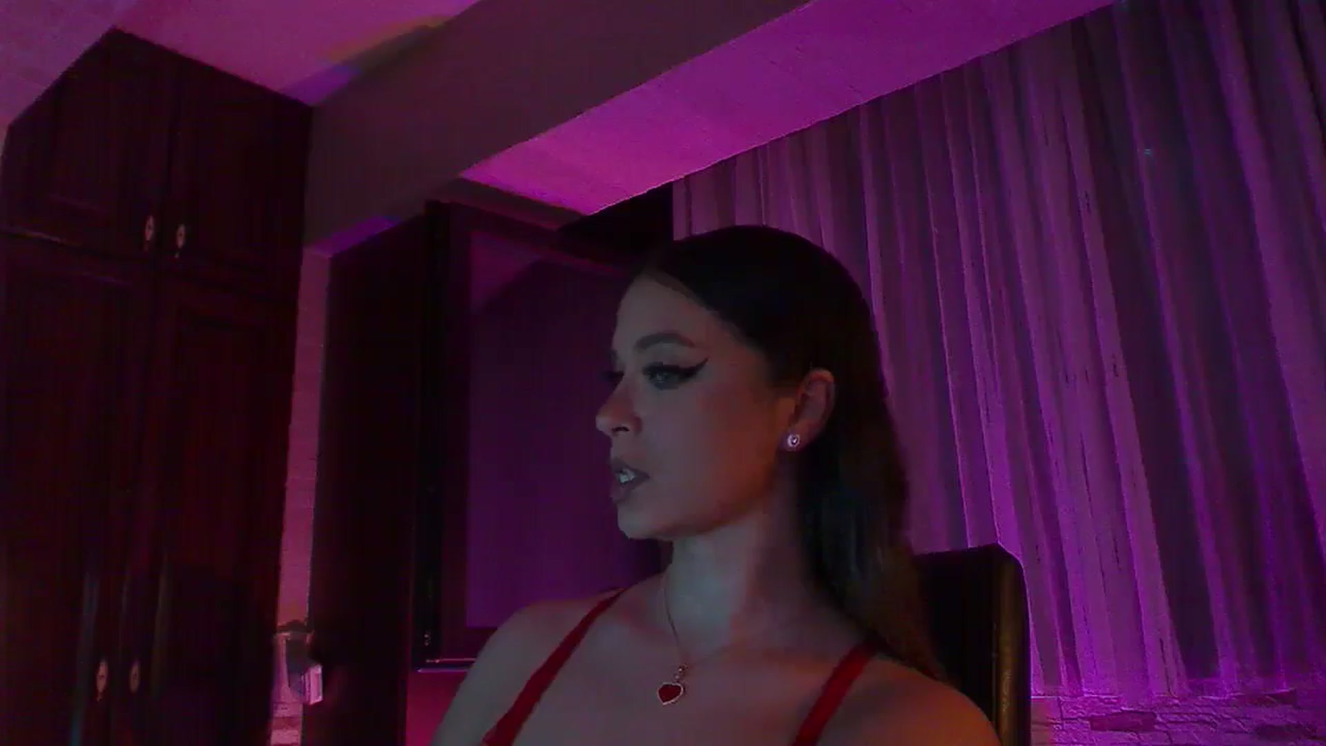 Gallery image thumbnail from No_bo_dy's myfreecams stream on, 08/02/2025, 23:56 image 7 of 20