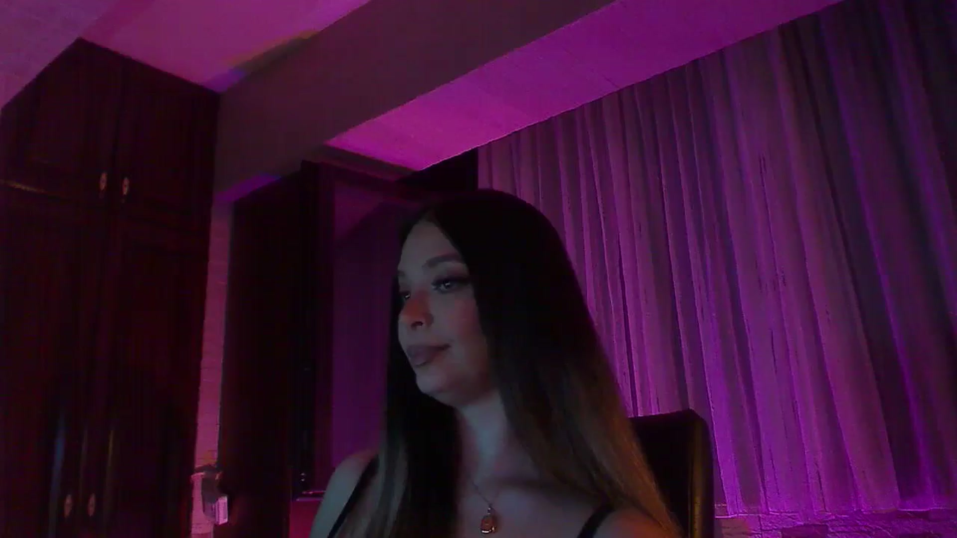 Gallery image thumbnail from No_bo_dy's myfreecams stream on, 08/09/2025, 01:37 image 11 of 20