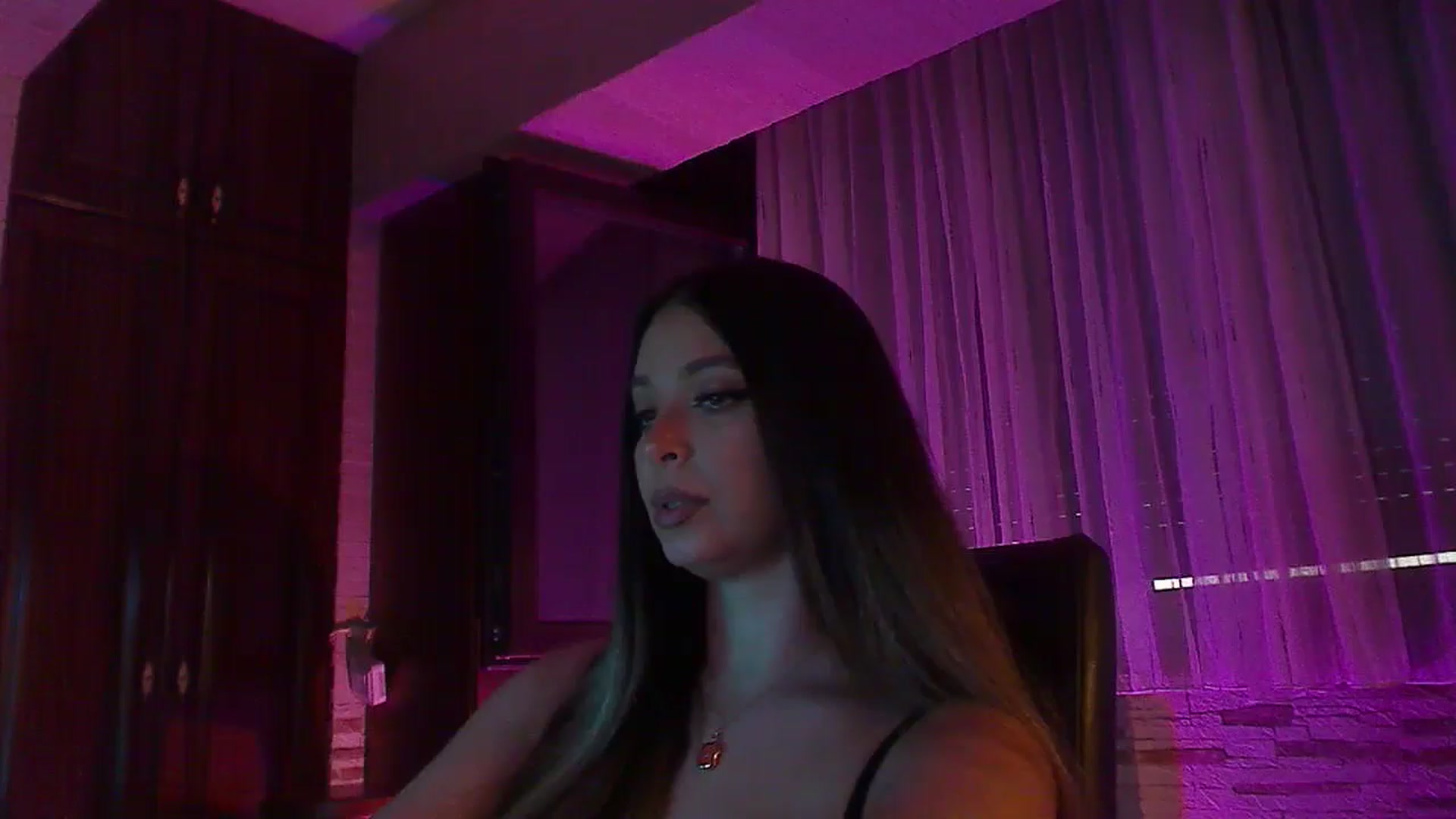 Gallery image thumbnail from No_bo_dy's myfreecams stream on, 08/09/2025, 03:08 image 1 of 20