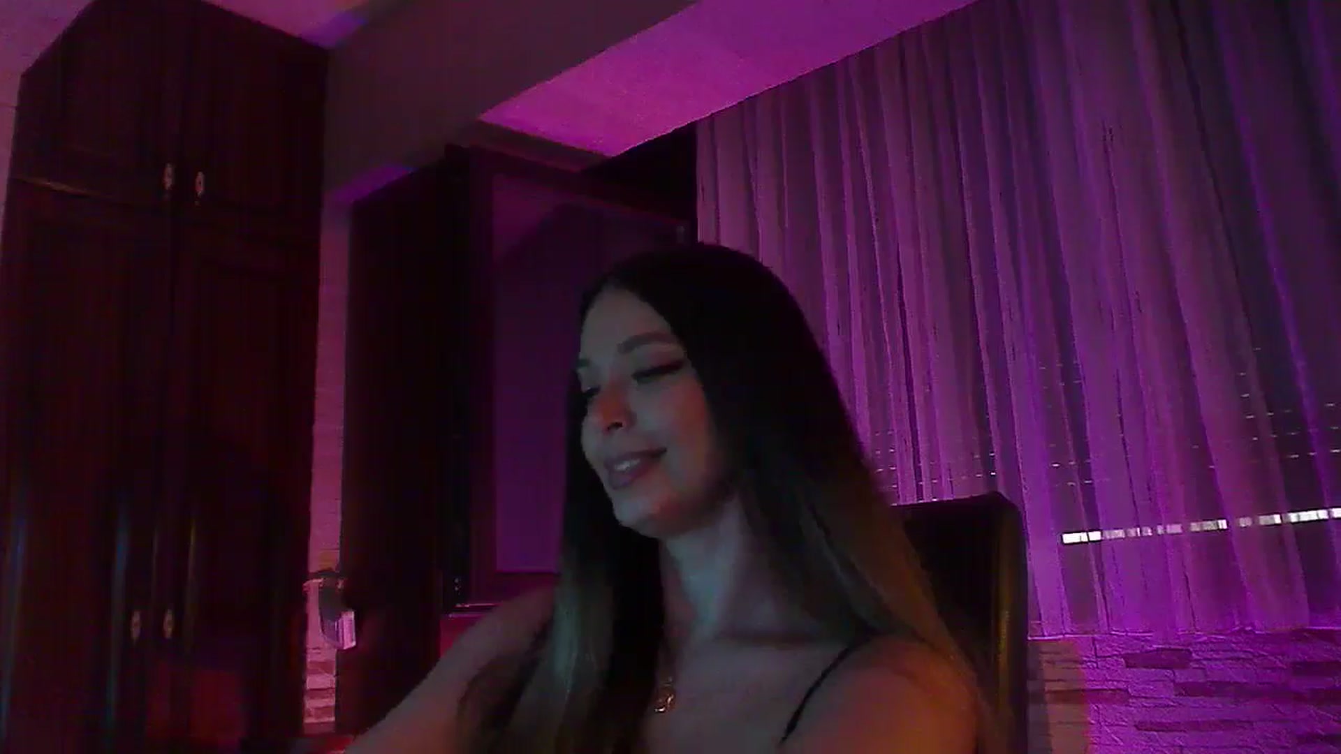 Gallery image thumbnail from No_bo_dy's myfreecams stream on, 08/09/2025, 03:08 image 4 of 20