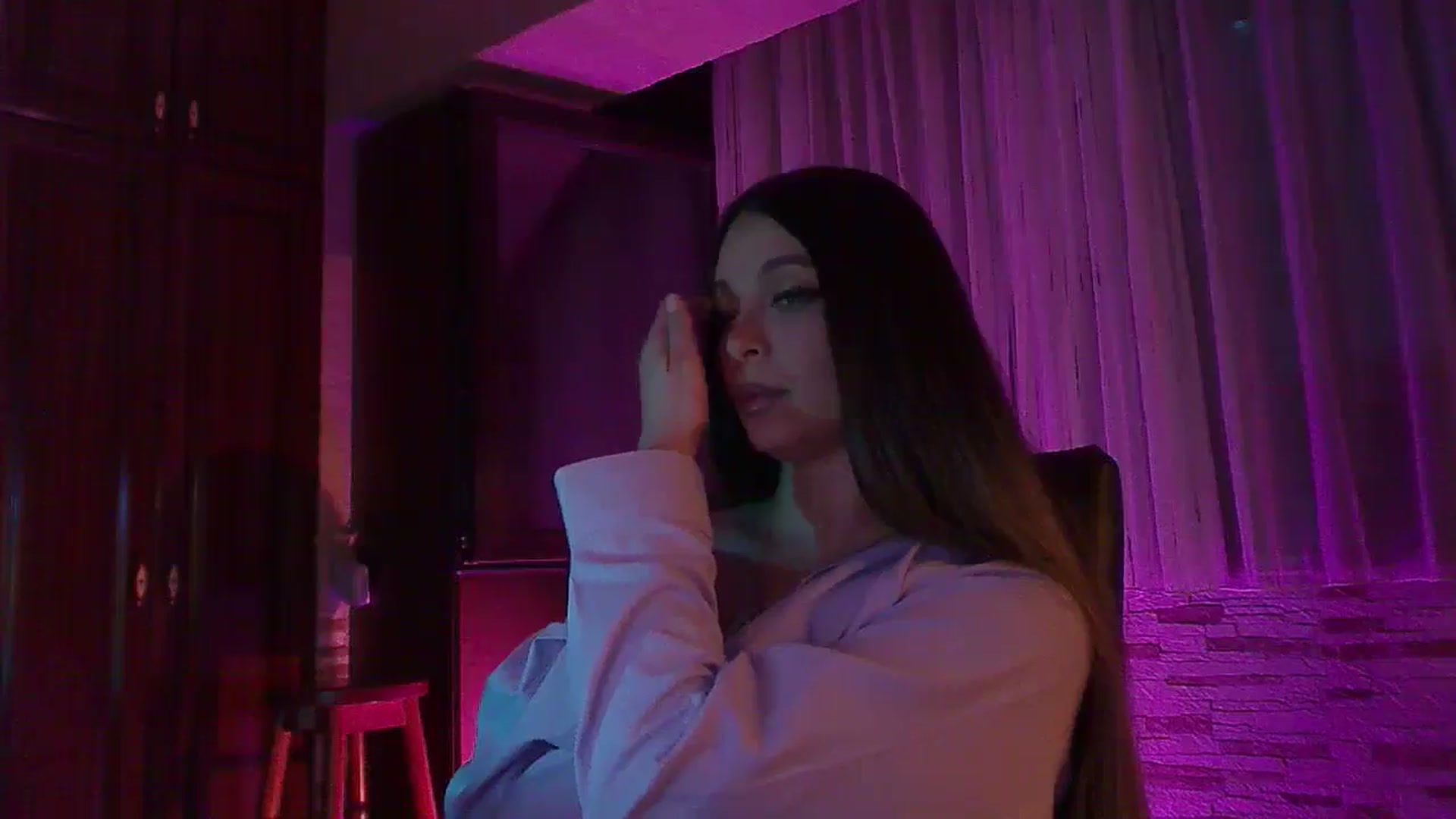 Gallery image thumbnail from No_bo_dy's myfreecams stream on, 08/25/2025, 24:44 image 13 of 20