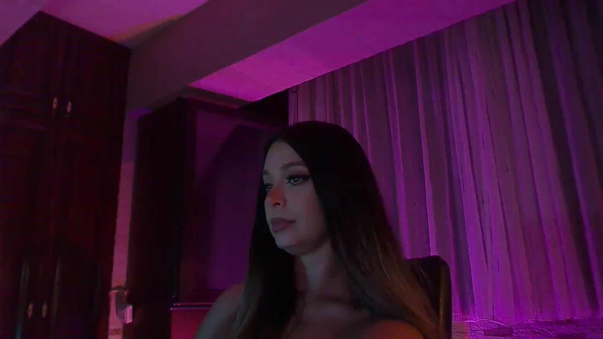 Gallery image thumbnail from No_bo_dy's myfreecams stream on, 09/01/2025, 01:46 image 20 of 20