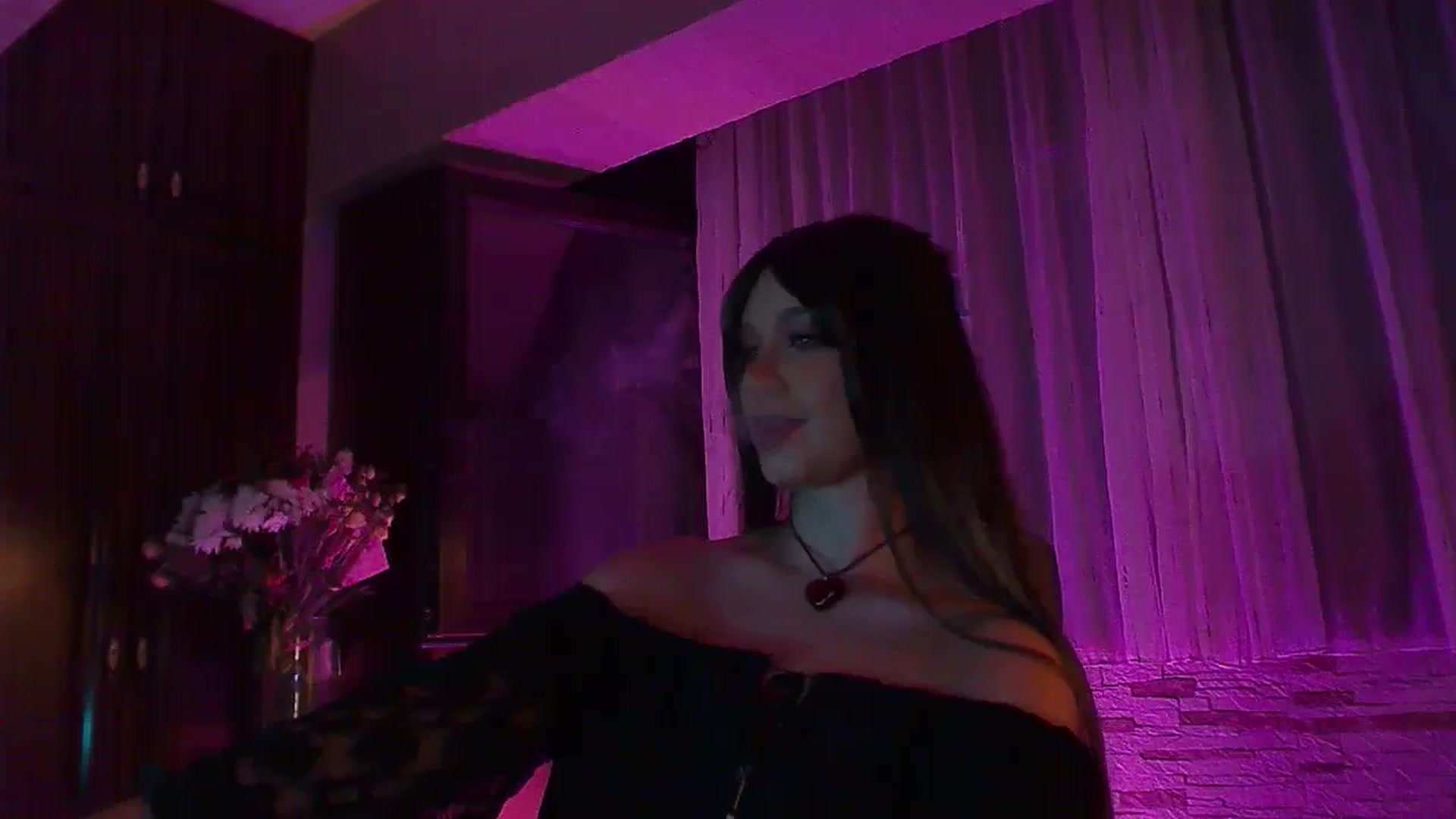 Gallery image thumbnail from No_bo_dy's myfreecams stream on, 09/21/2025, 24:00 image 13 of 20