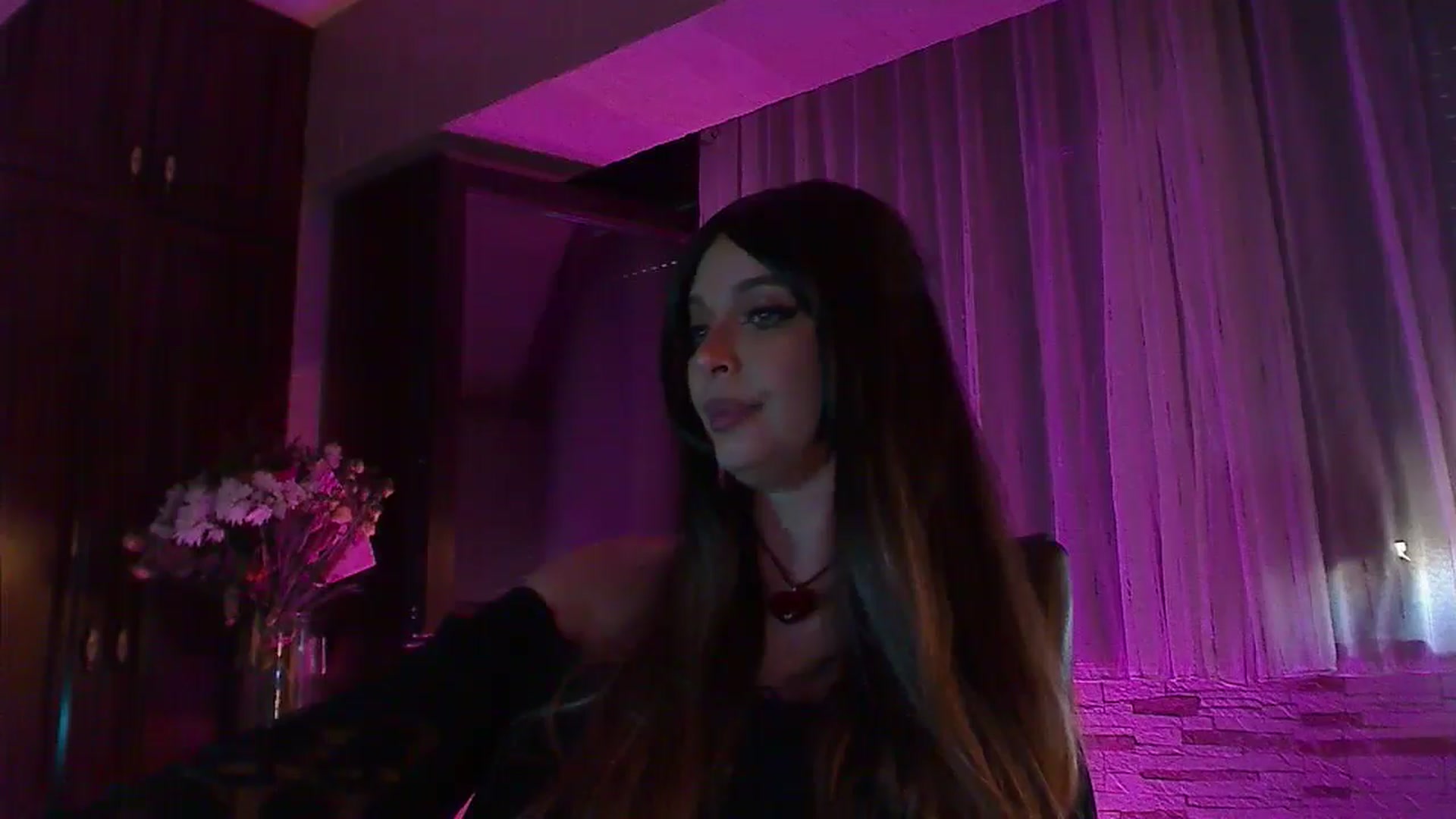 Gallery image thumbnail from No_bo_dy's myfreecams stream on, 09/21/2025, 04:44 image 20 of 20