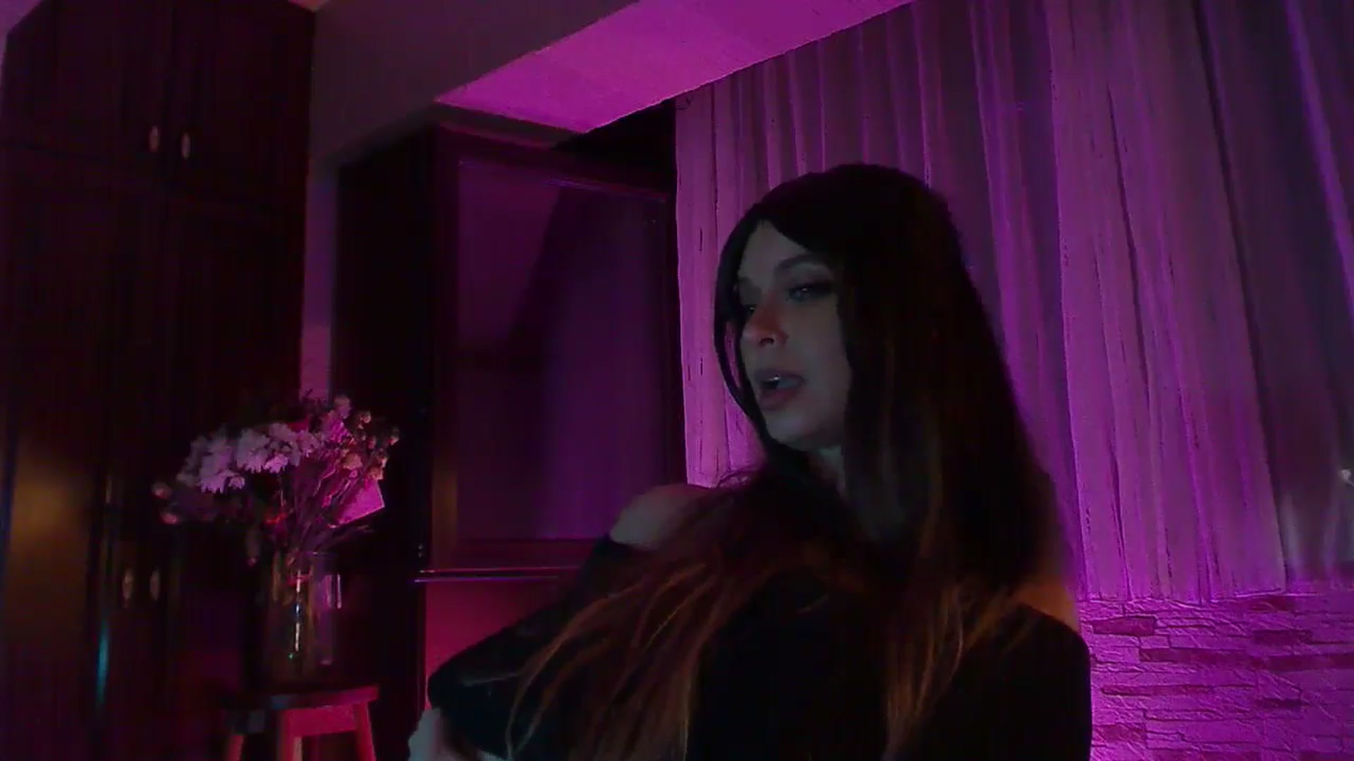 Gallery image thumbnail from No_bo_dy's myfreecams stream on, 09/21/2025, 04:44 image 14 of 20