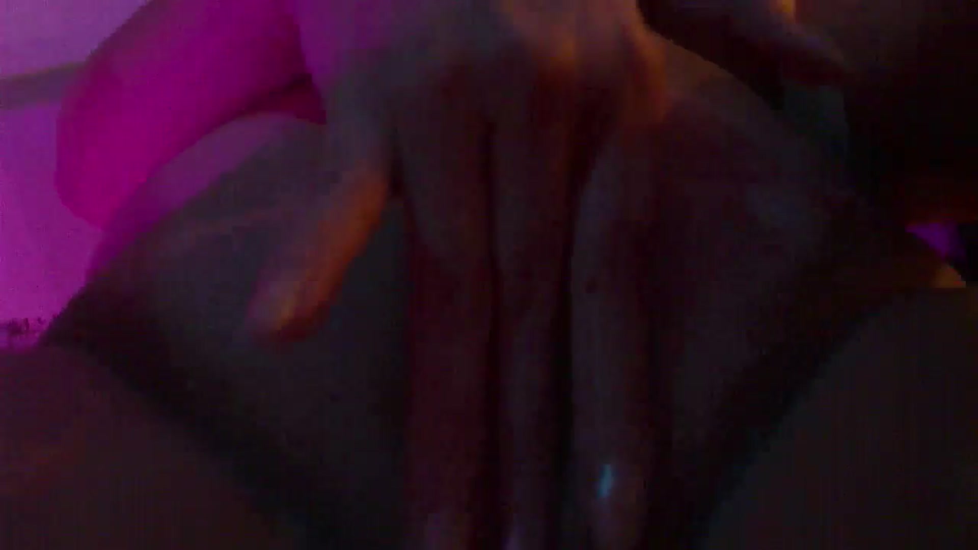 Gallery image thumbnail from No_bo_dy's myfreecams stream on, 09/22/2025, 03:01 image 14 of 20