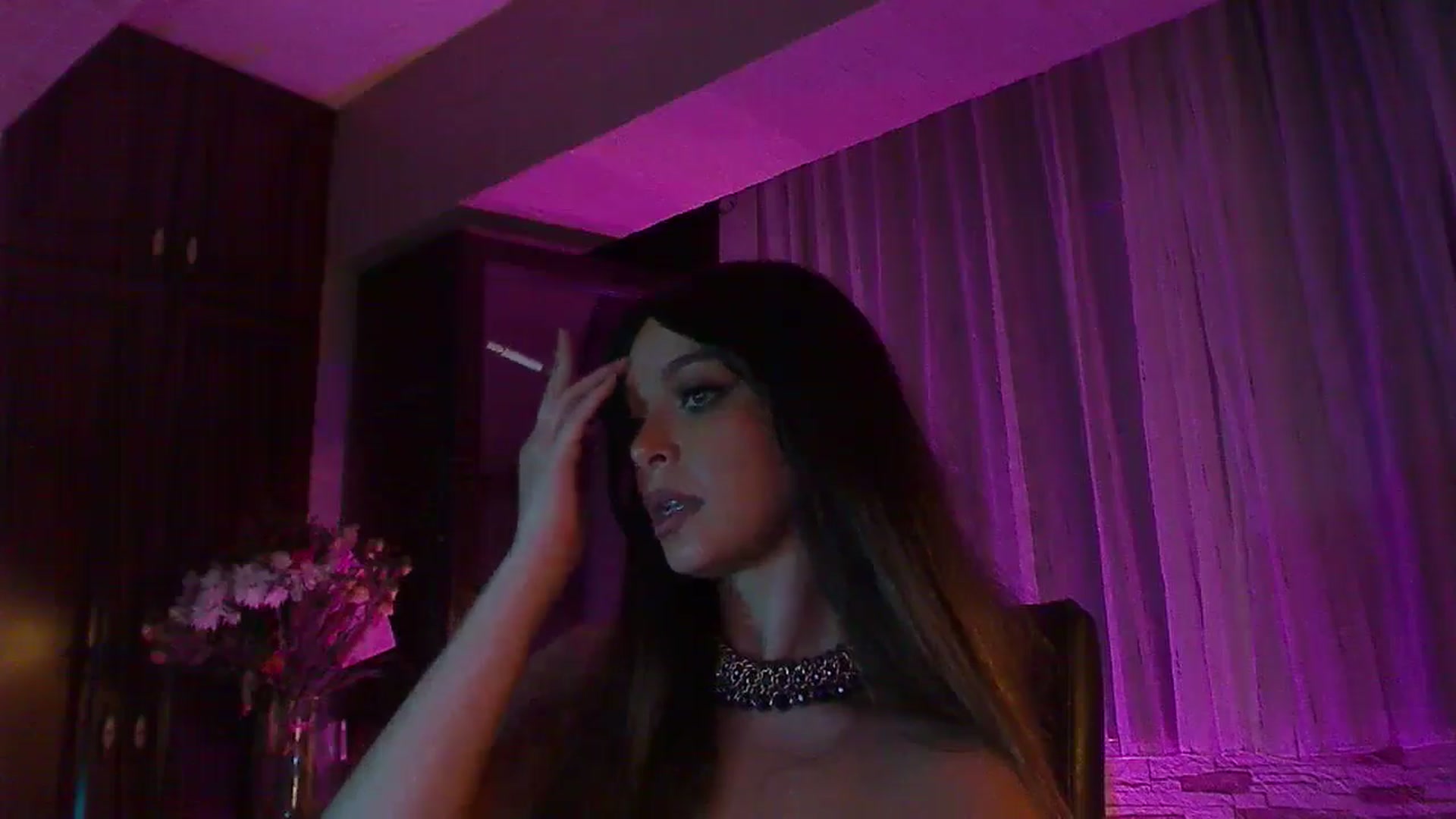 Gallery image thumbnail from No_bo_dy's myfreecams stream on, 09/22/2025, 03:39 image 5 of 20