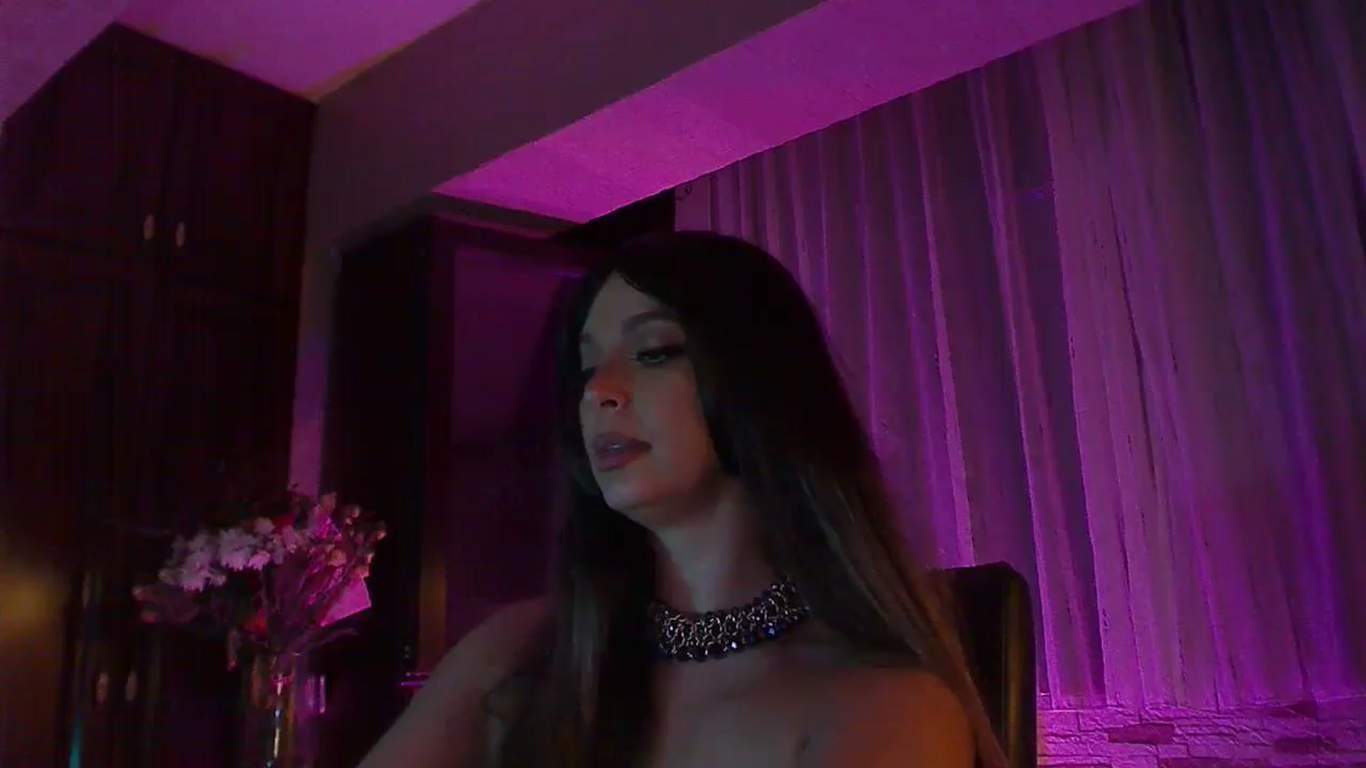Gallery image thumbnail from No_bo_dy's myfreecams stream on, 09/22/2025, 03:39 image 1 of 20