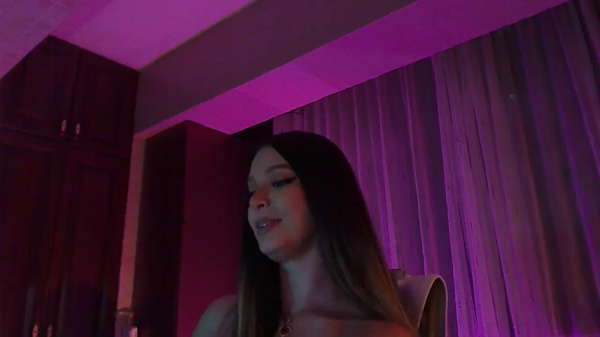 Gallery image thumbnail from No_bo_dy's myfreecams stream on, 09/27/2025, 05:17 image 14 of 20