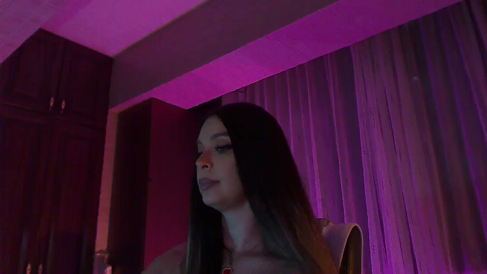 Gallery image thumbnail from No_bo_dy's myfreecams stream on, 09/27/2025, 05:17 image 13 of 20