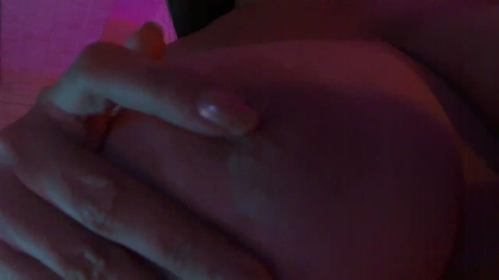 Gallery image thumbnail from No_bo_dy's myfreecams stream on, 09/29/2025, 02:46 image 14 of 20