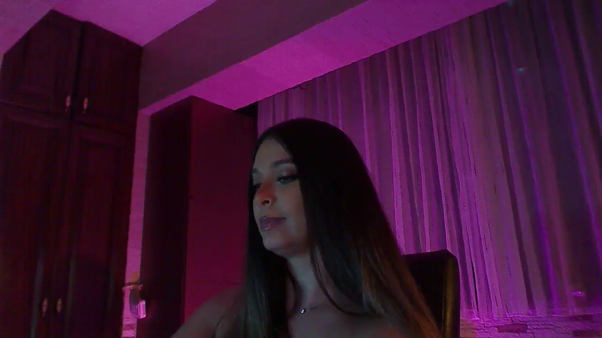 Gallery image thumbnail from No_bo_dy's myfreecams stream on, 10/04/2025, 03:23 image 5 of 20