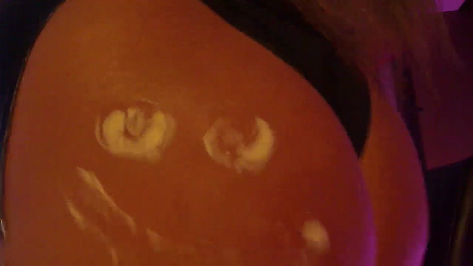 Gallery image thumbnail from No_bo_dy's myfreecams stream on, 10/05/2025, 03:07 image 10 of 20
