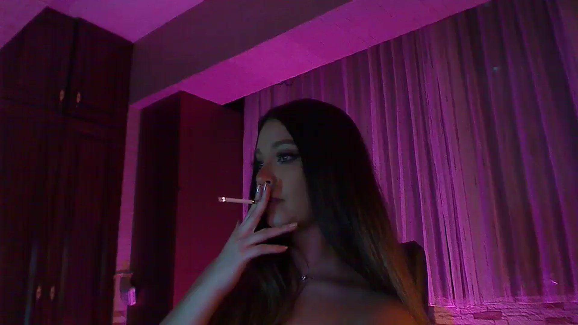 Gallery image thumbnail from No_bo_dy's myfreecams stream on, 10/05/2025, 03:07 image 13 of 20