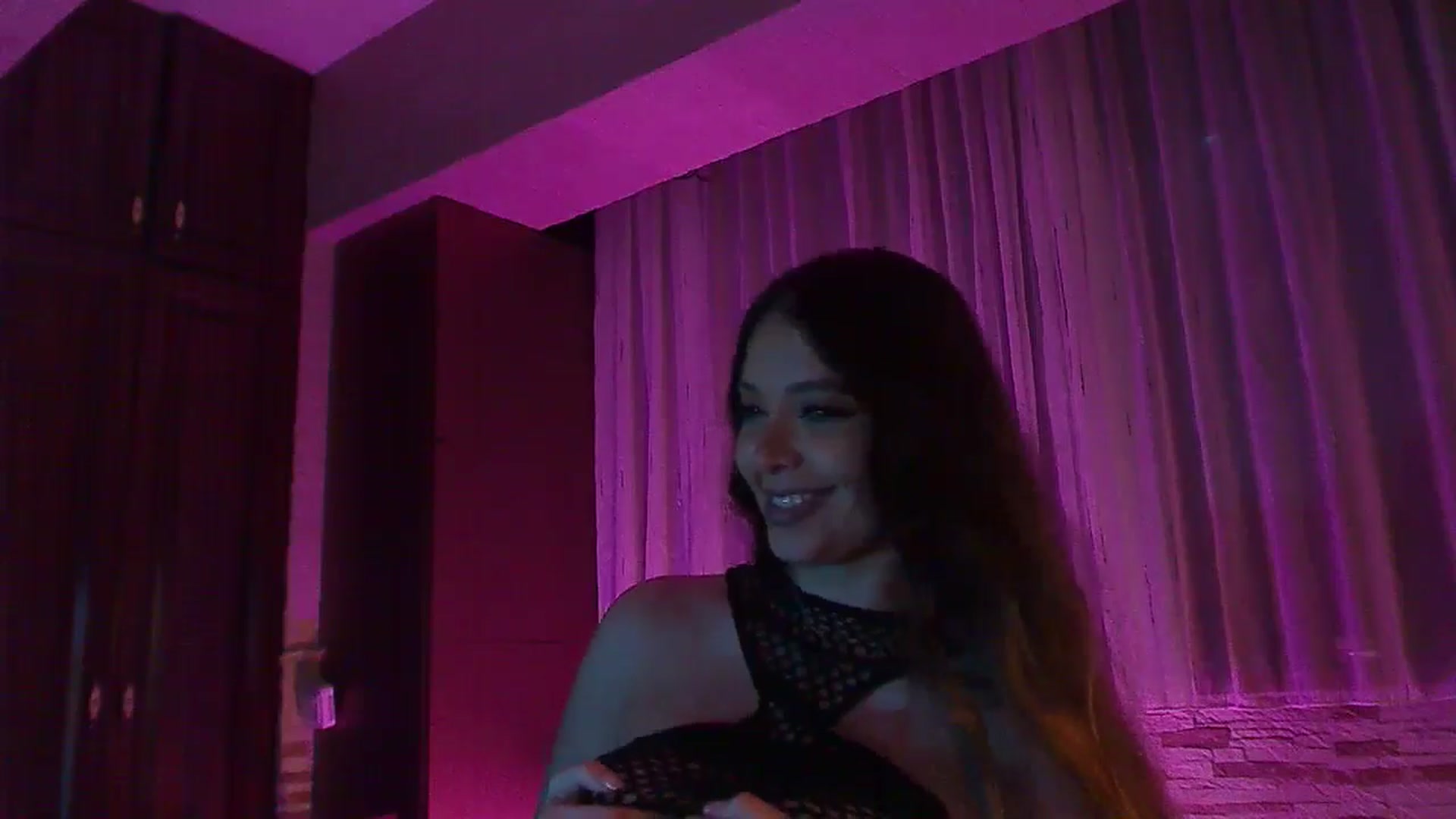 Gallery image thumbnail from No_bo_dy's myfreecams stream on, 10/06/2025, 05:03 image 8 of 20