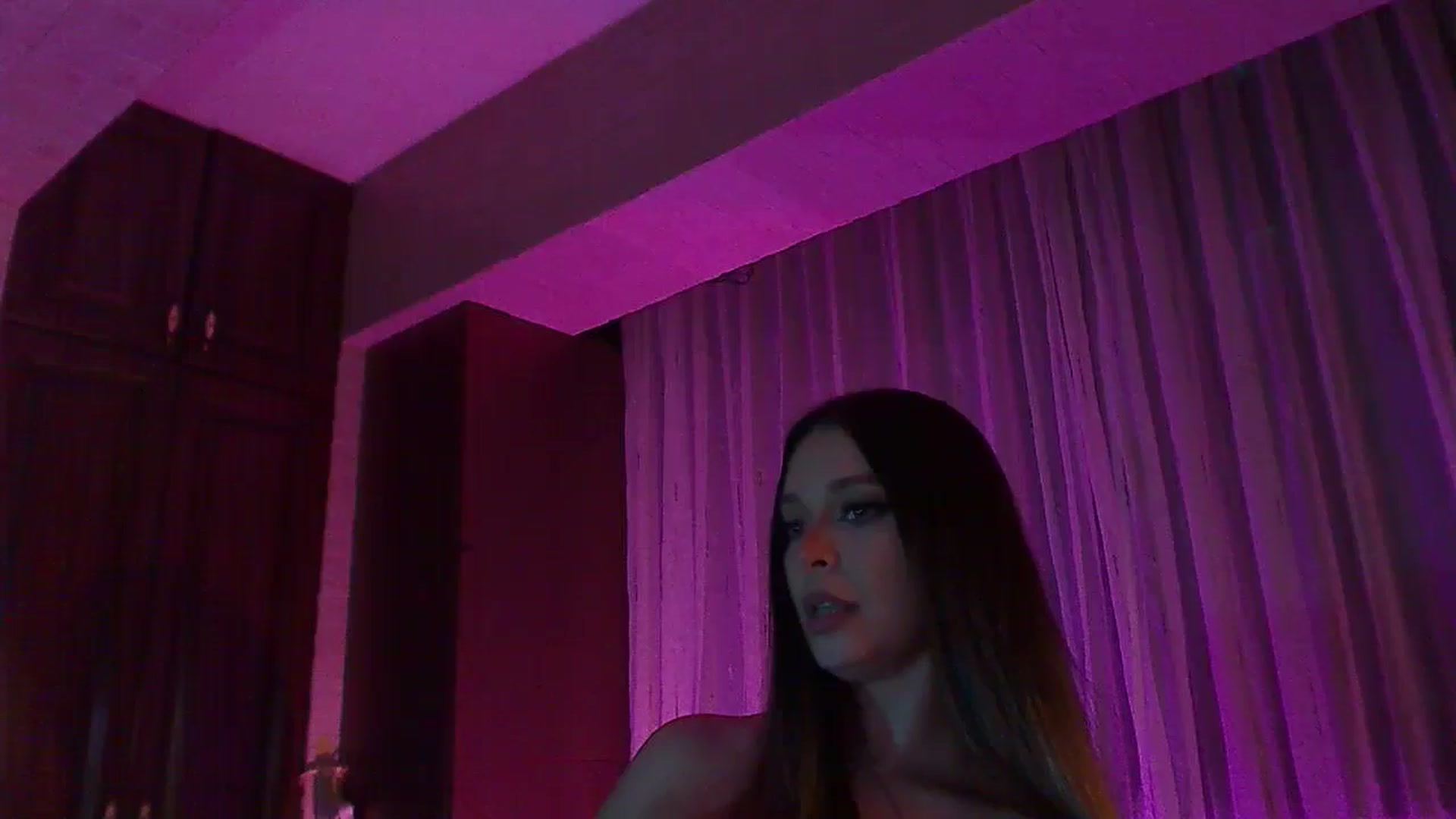 Gallery image thumbnail from No_bo_dy's myfreecams stream on, 10/11/2025, 03:12 image 1 of 20