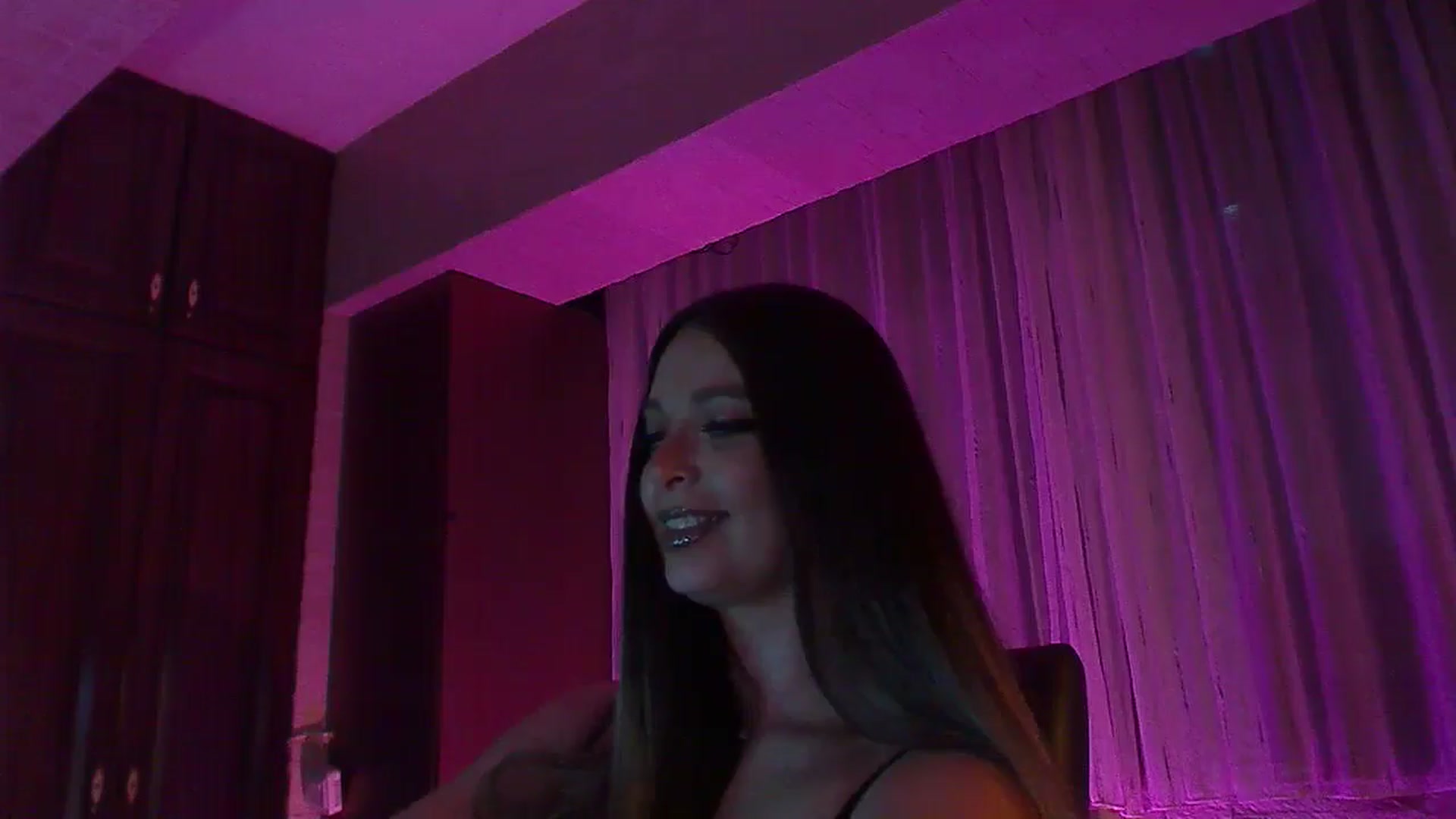 Gallery image thumbnail from No_bo_dy's myfreecams stream on, 10/12/2025, 03:17 image 5 of 20