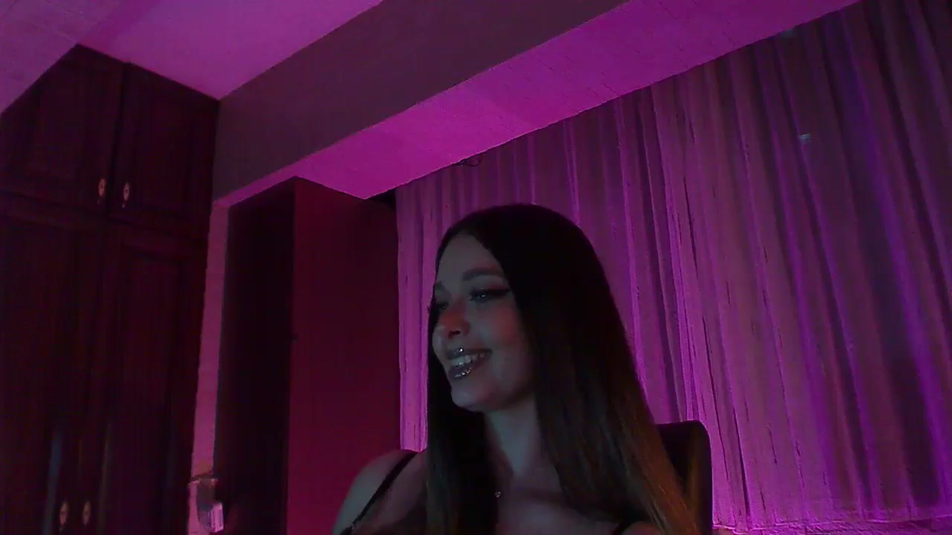 Gallery image thumbnail from No_bo_dy's myfreecams stream on, 10/12/2025, 03:17 image 9 of 20