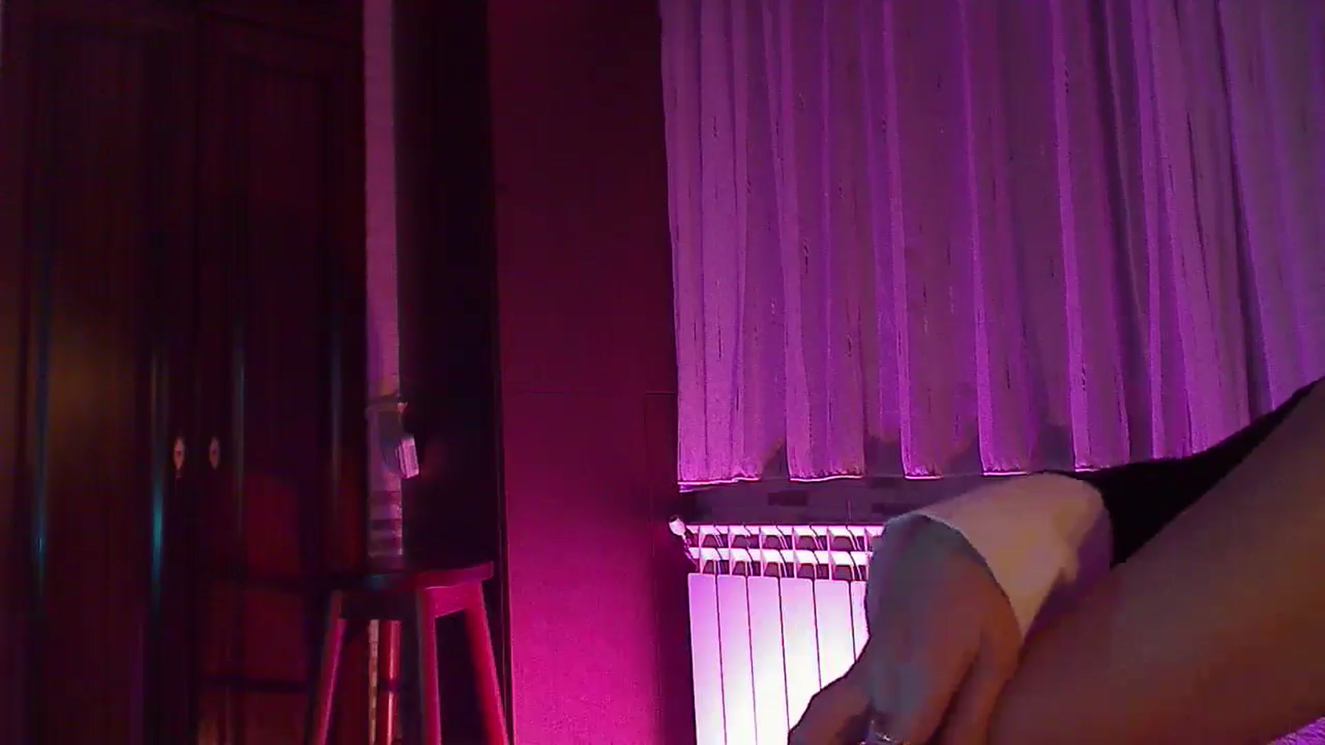 Gallery image thumbnail from No_bo_dy's myfreecams stream on, 10/13/2025, 03:57 image 8 of 20