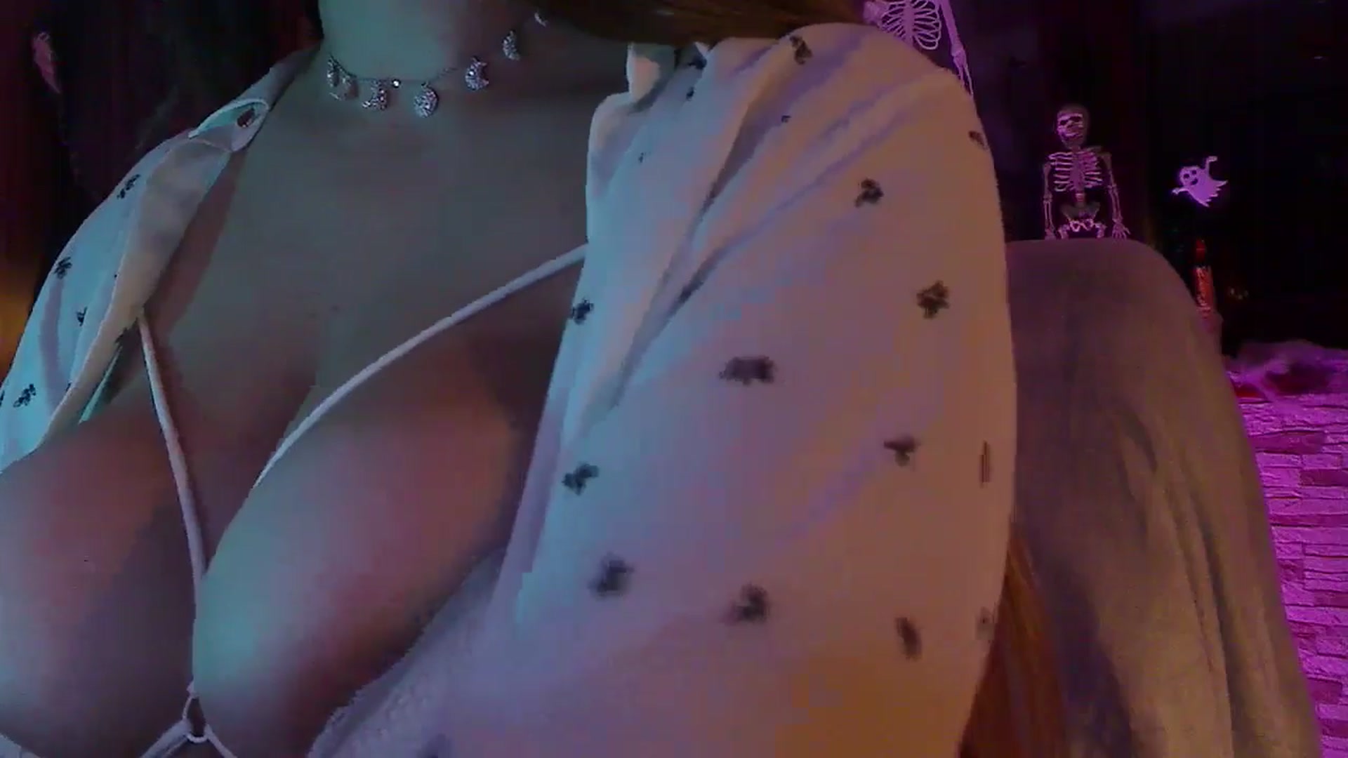 Gallery image thumbnail from No_bo_dy's myfreecams stream on, 10/26/2025, 01:42 image 10 of 20