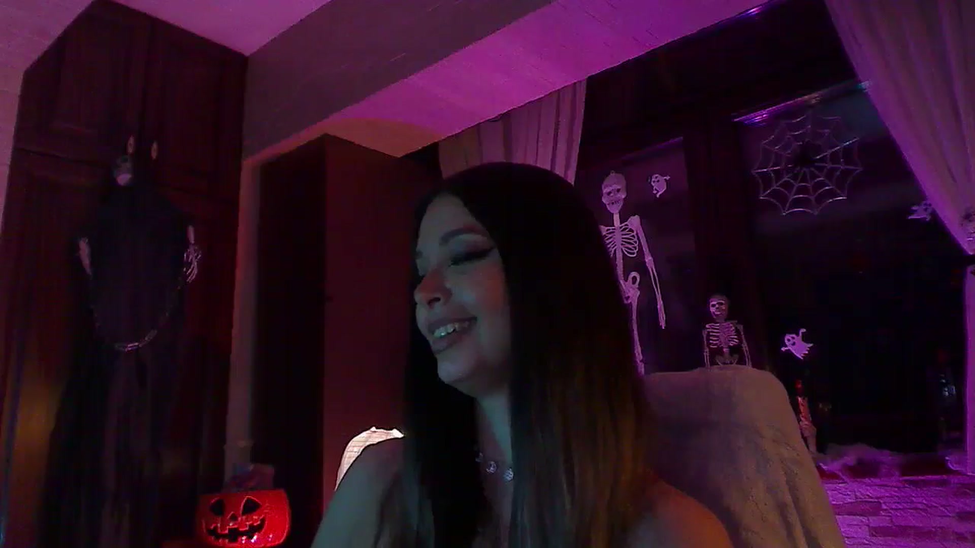 Gallery image thumbnail from No_bo_dy's myfreecams stream on, 10/26/2025, 02:53 image 13 of 20