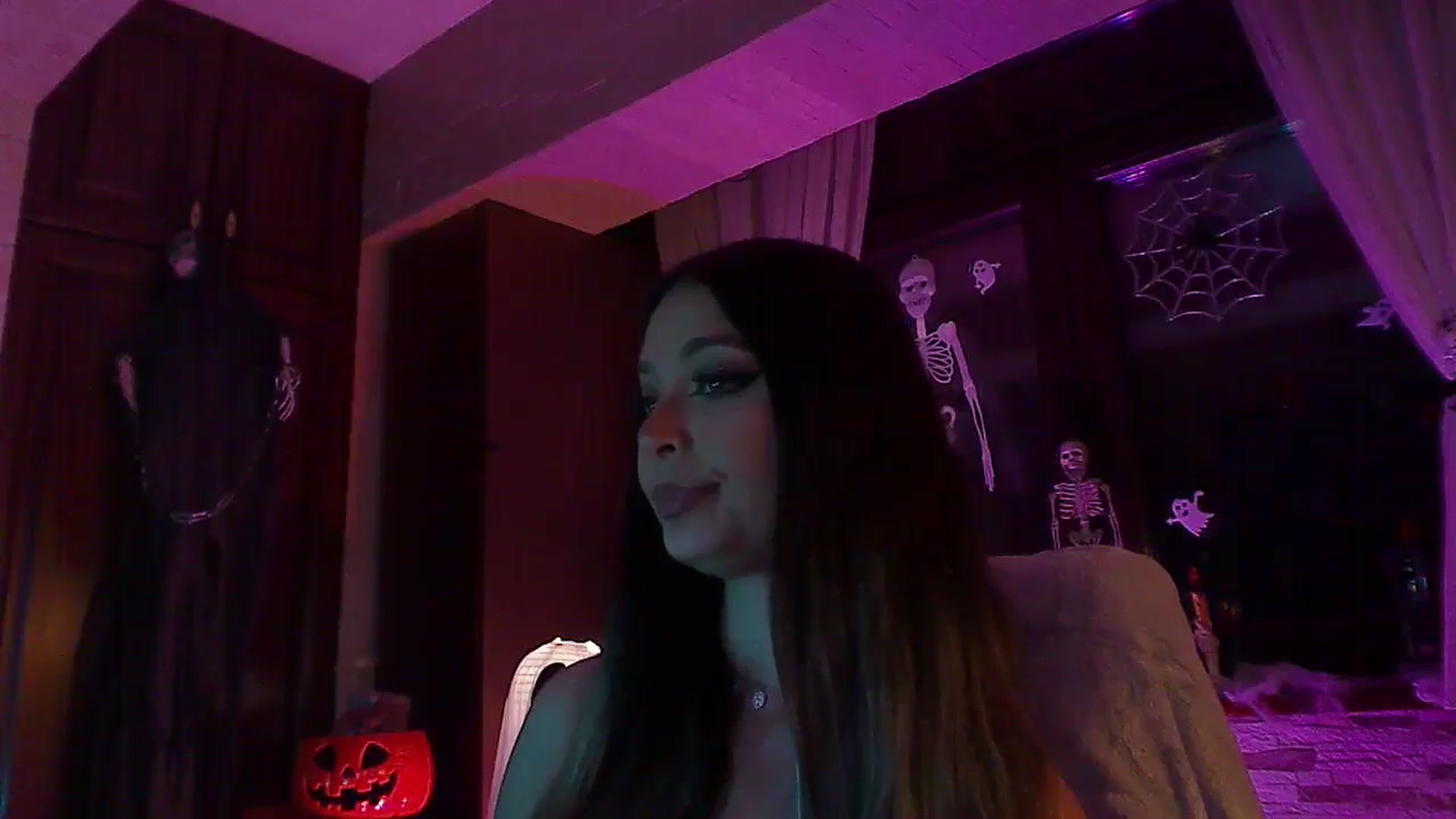 Gallery image thumbnail from No_bo_dy's myfreecams stream on, 10/26/2025, 02:53 image 8 of 20