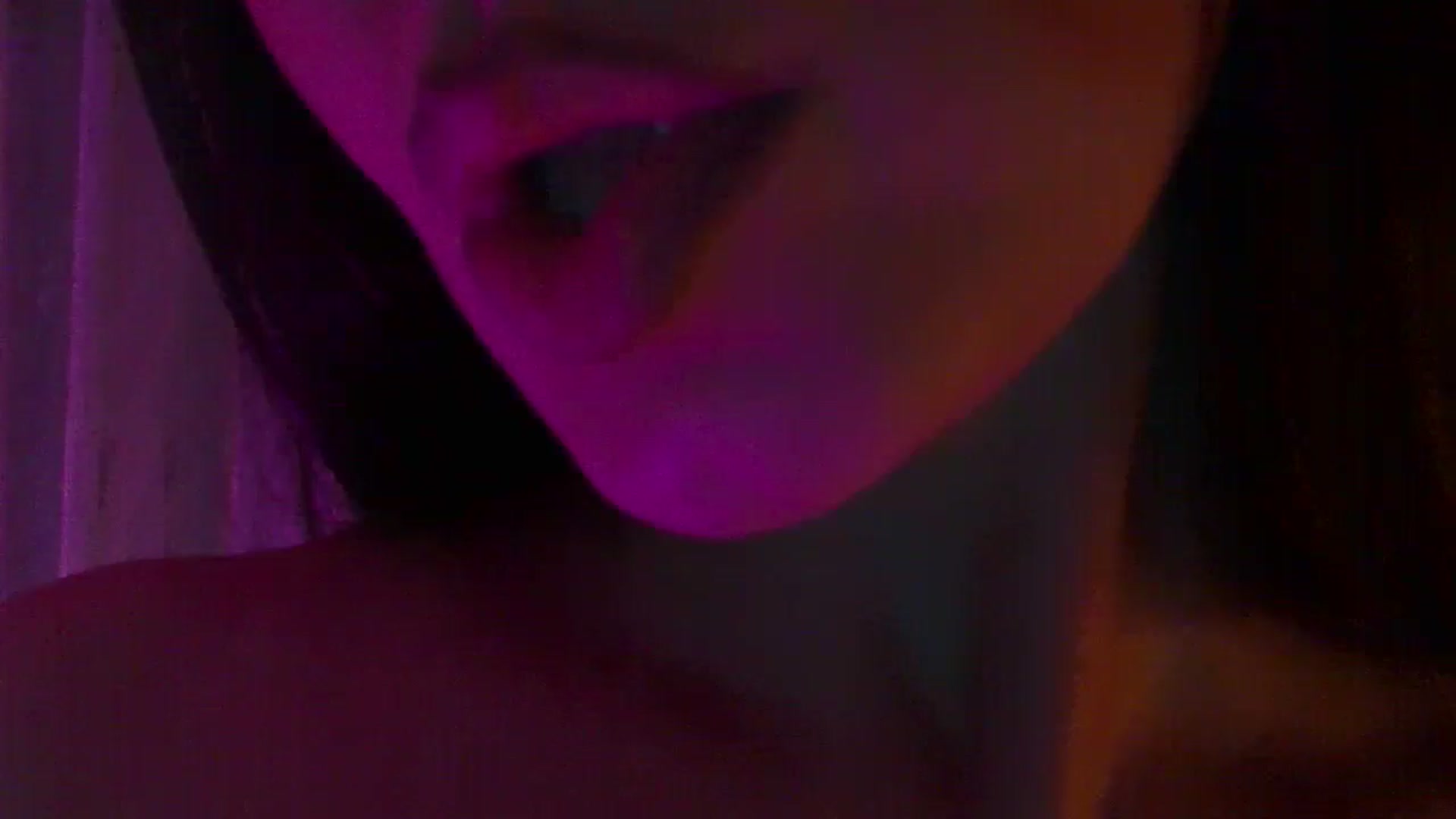 Gallery image thumbnail from No_bo_dy's myfreecams stream on, 11/08/2025, 01:39 image 5 of 20