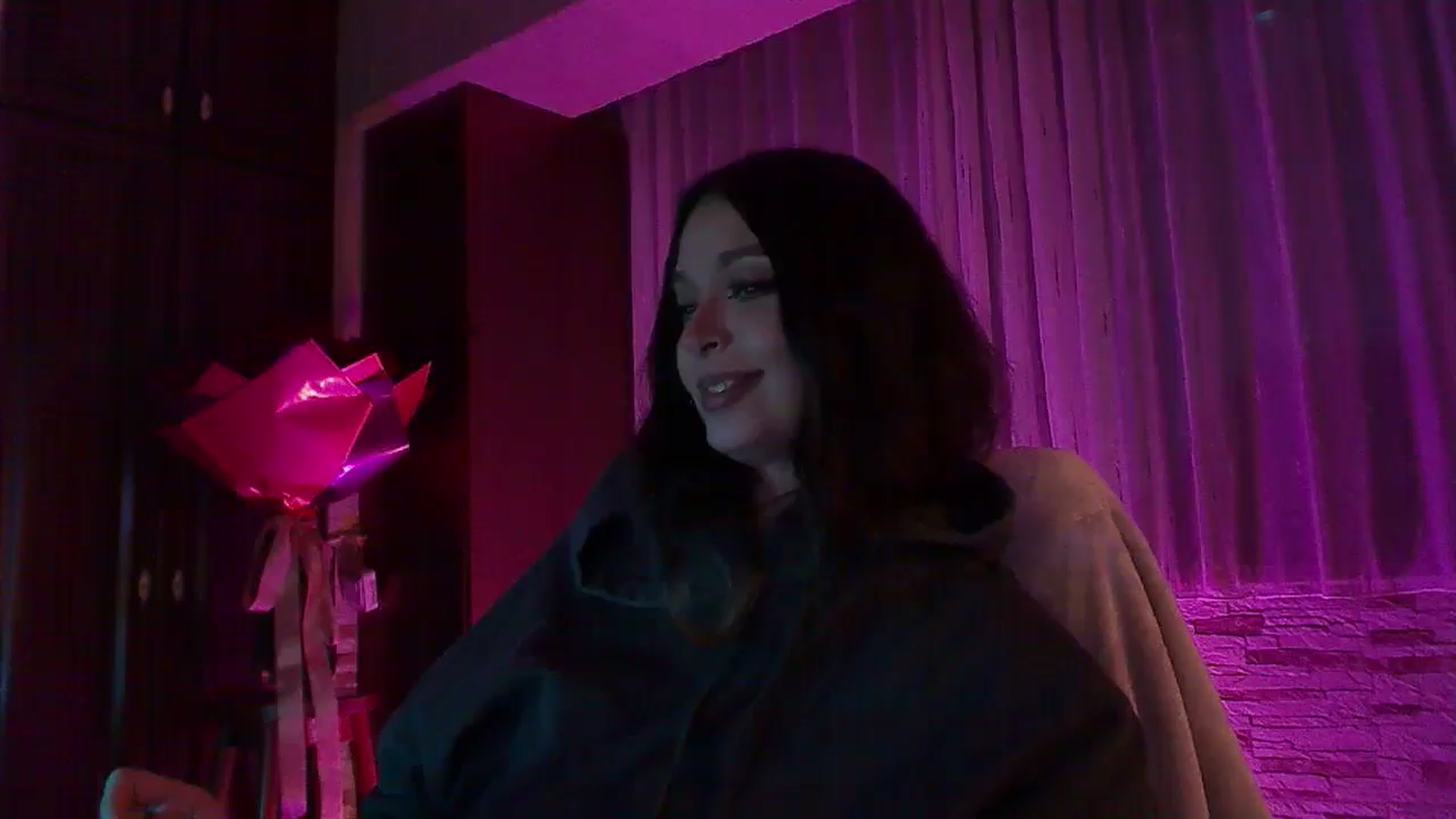 Gallery image thumbnail from No_bo_dy's myfreecams stream on, 11/09/2025, 04:16 image 6 of 20