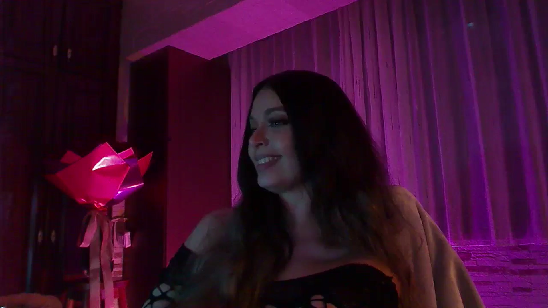 Gallery image thumbnail from No_bo_dy's myfreecams stream on, 11/09/2025, 05:42 image 2 of 20