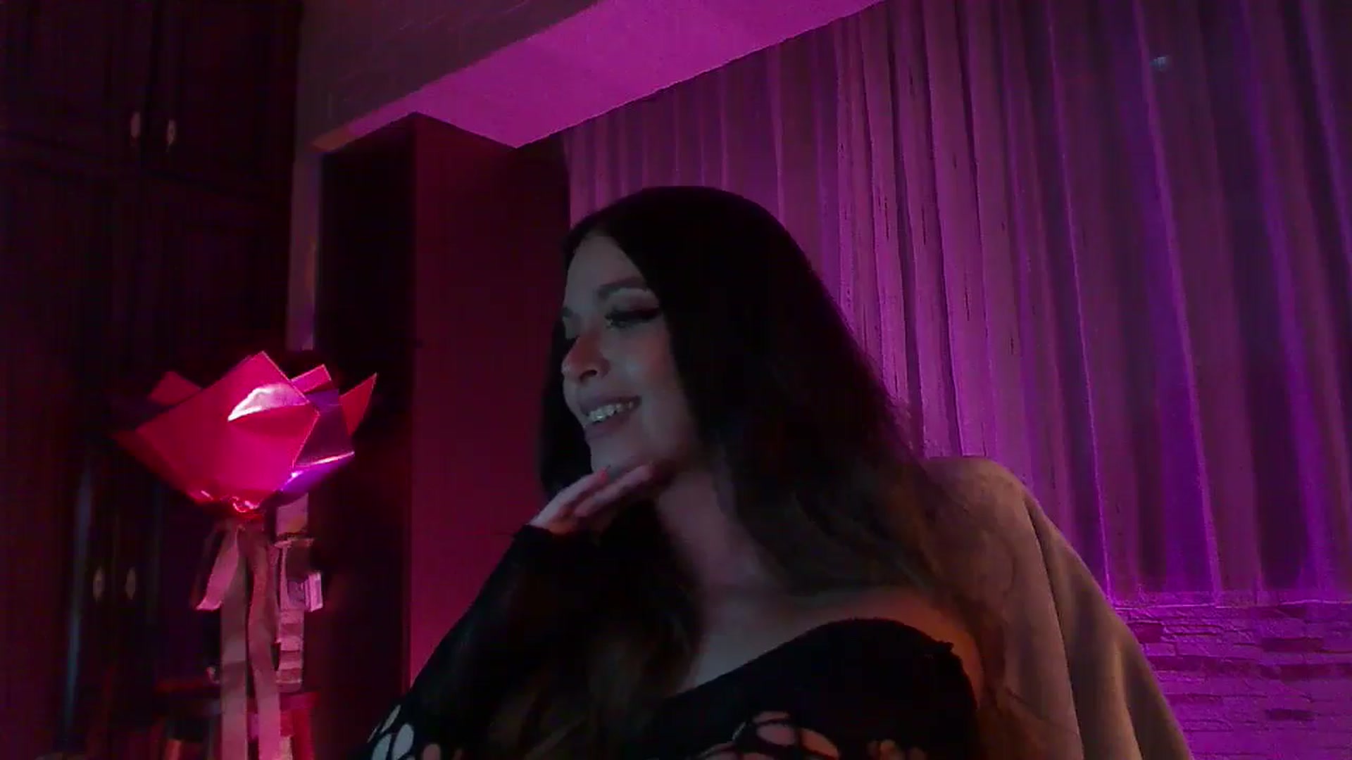 Gallery image thumbnail from No_bo_dy's myfreecams stream on, 11/09/2025, 05:42 image 11 of 20