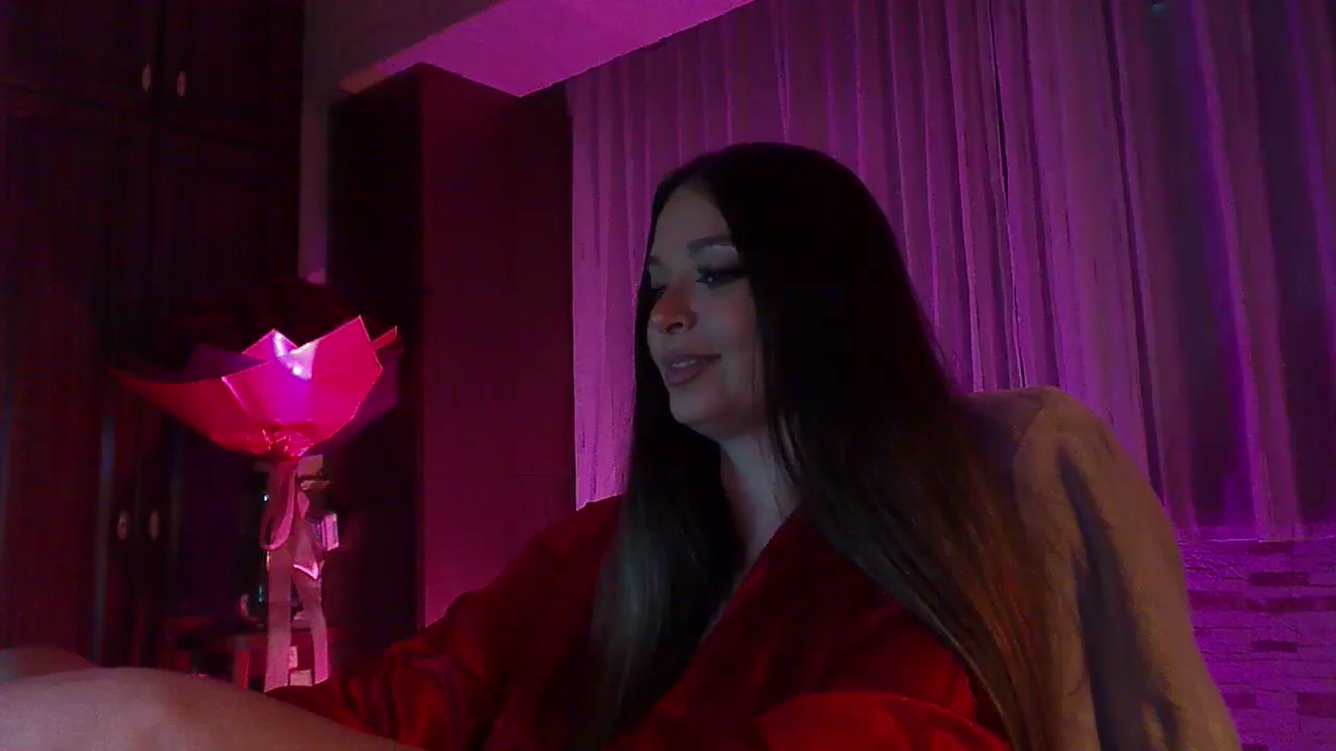 Gallery image thumbnail from No_bo_dy's myfreecams stream on, 11/10/2025, 04:24 image 5 of 20