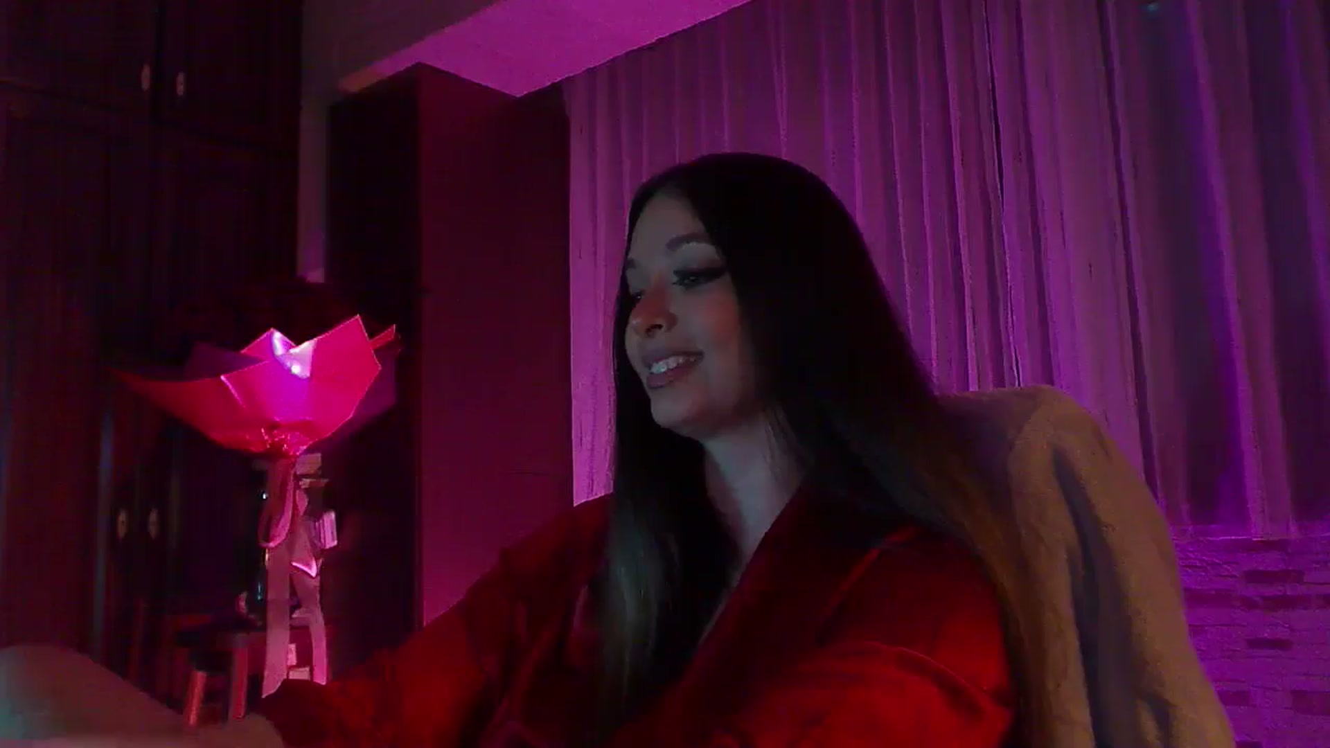 Gallery image thumbnail from No_bo_dy's myfreecams stream on, 11/10/2025, 04:24 image 20 of 20