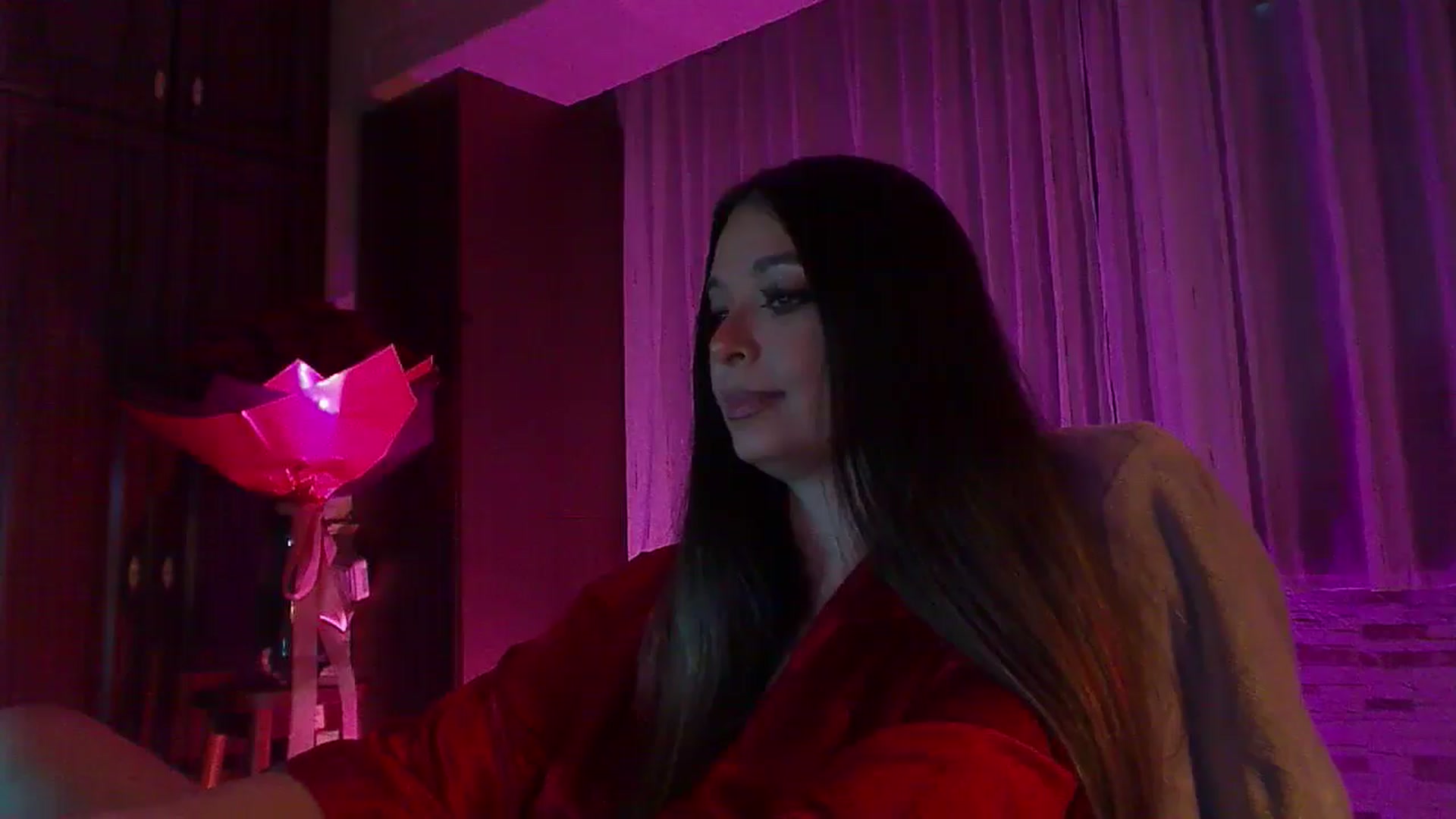 Gallery image thumbnail from No_bo_dy's myfreecams stream on, 11/10/2025, 04:24 image 7 of 20