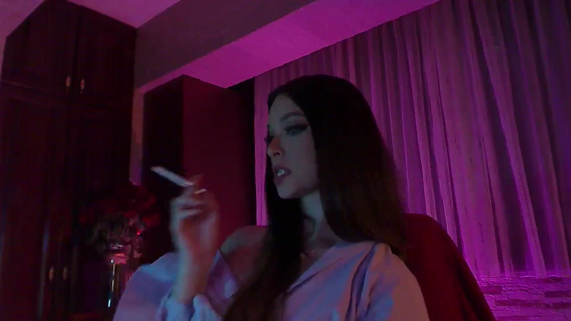Gallery image thumbnail from No_bo_dy's myfreecams stream on, 11/16/2025, 04:34 image 7 of 20