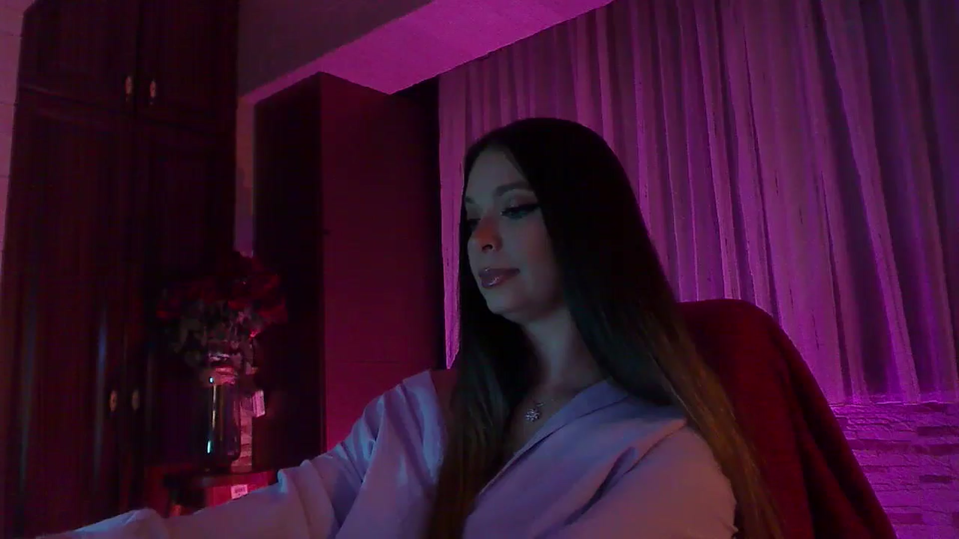 Gallery image thumbnail from No_bo_dy's myfreecams stream on, 11/16/2025, 04:34 image 14 of 20