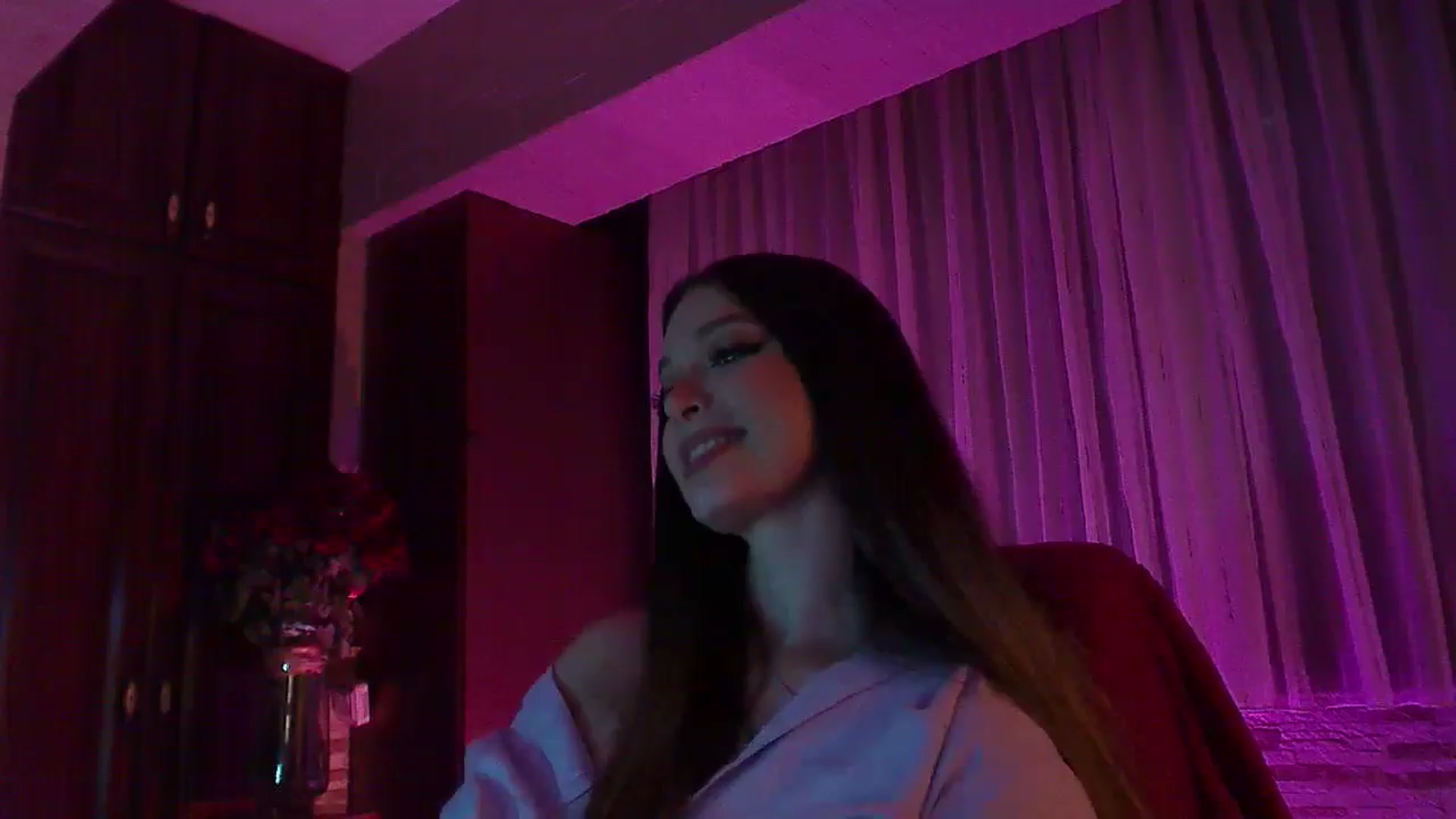 Gallery image thumbnail from No_bo_dy's myfreecams stream on, 11/16/2025, 04:34 image 9 of 20