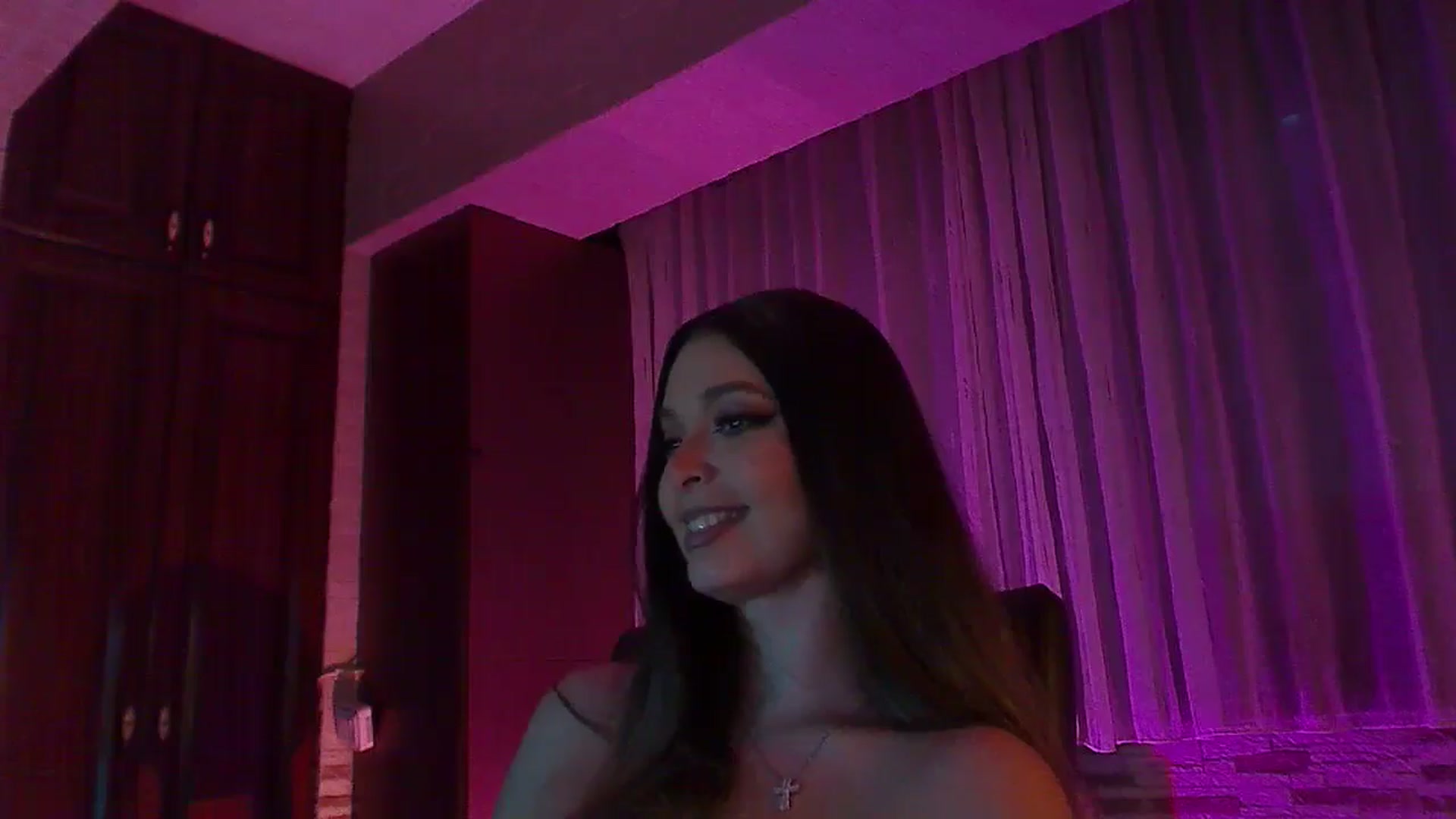 Gallery image thumbnail from No_bo_dy's myfreecams stream on, 11/22/2025, 03:43 image 9 of 20