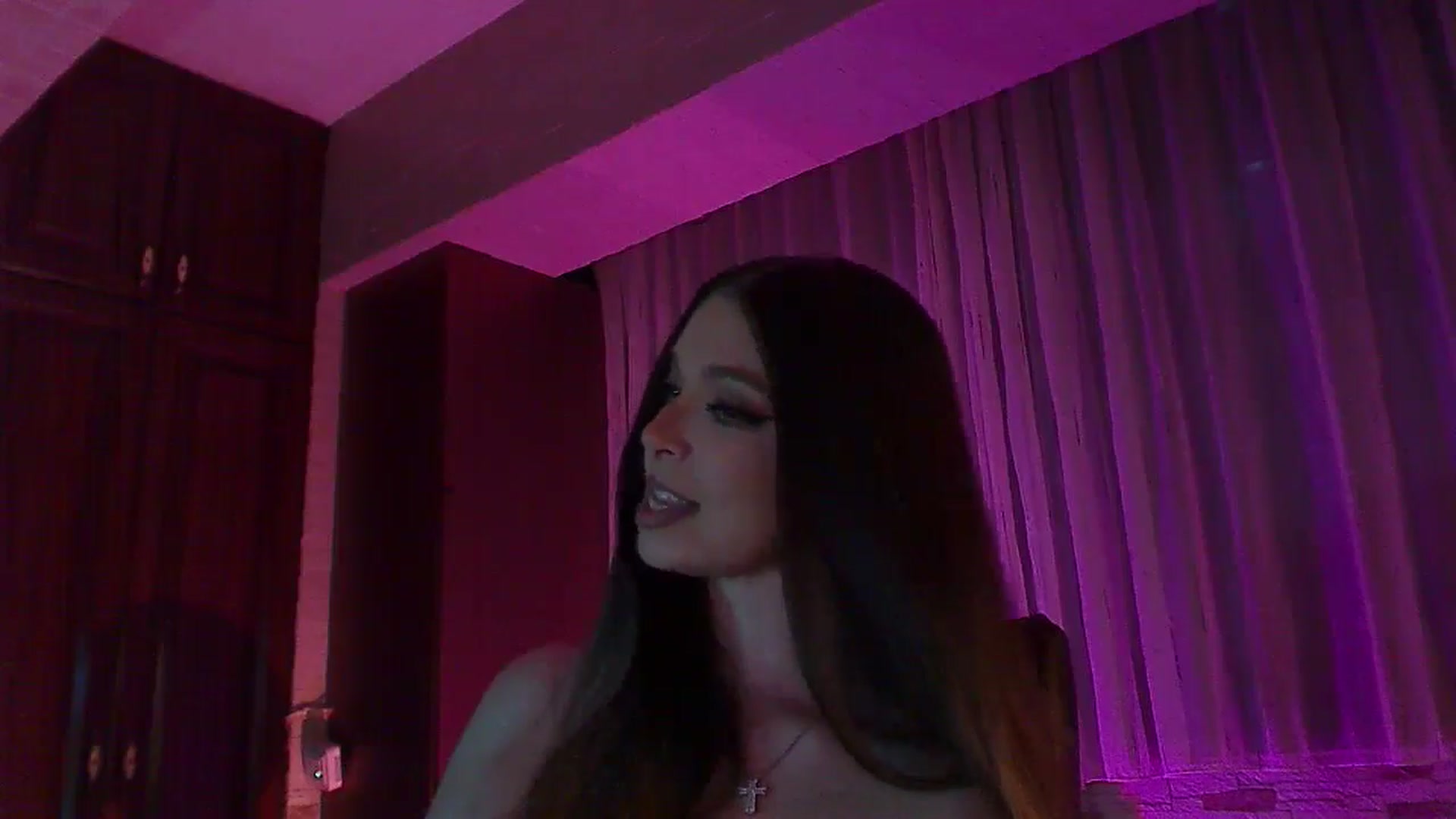 Gallery image thumbnail from No_bo_dy's myfreecams stream on, 11/22/2025, 03:43 image 3 of 20