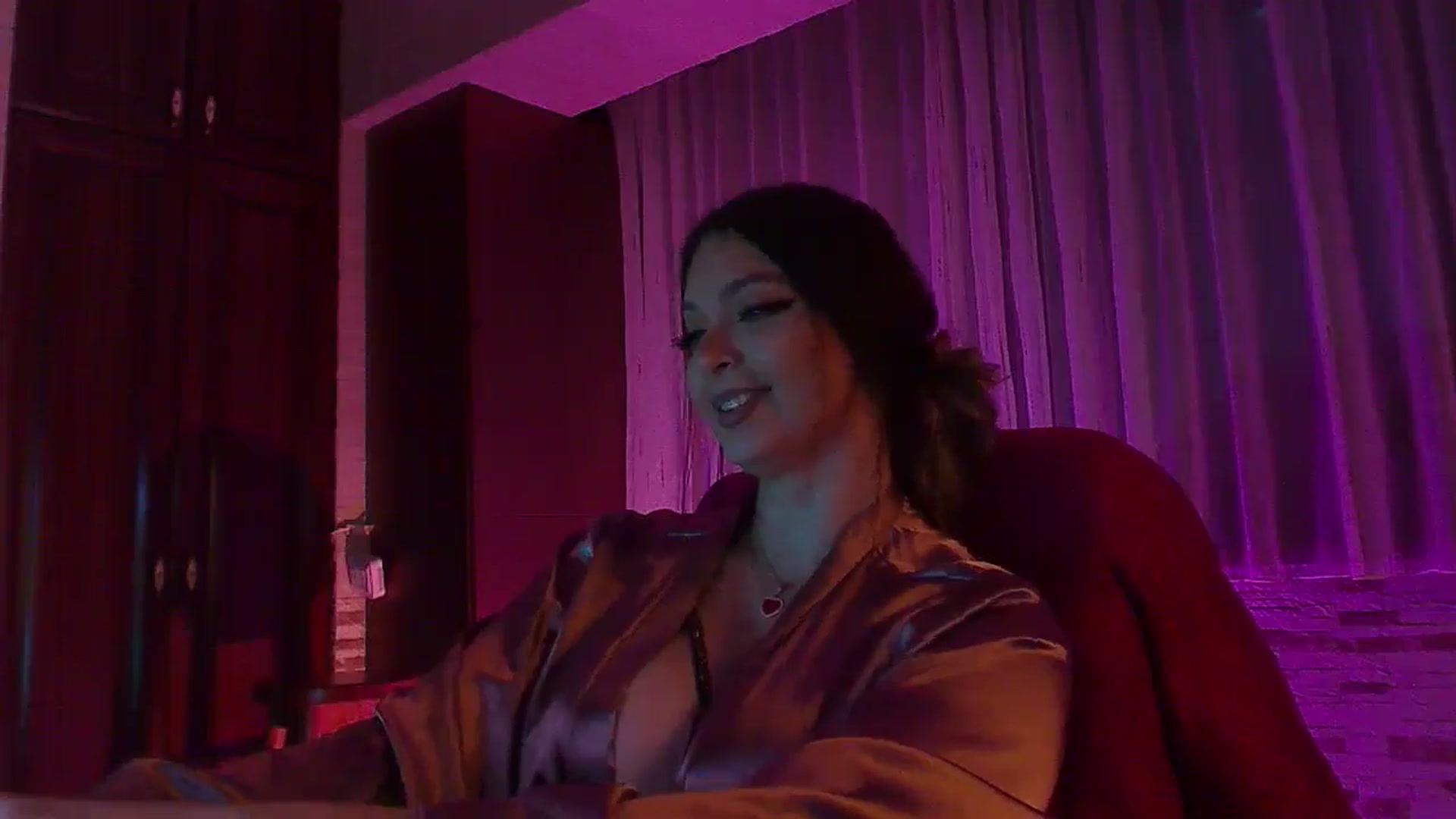 Gallery image thumbnail from No_bo_dy's myfreecams stream on, 11/23/2025, 02:26 image 19 of 20