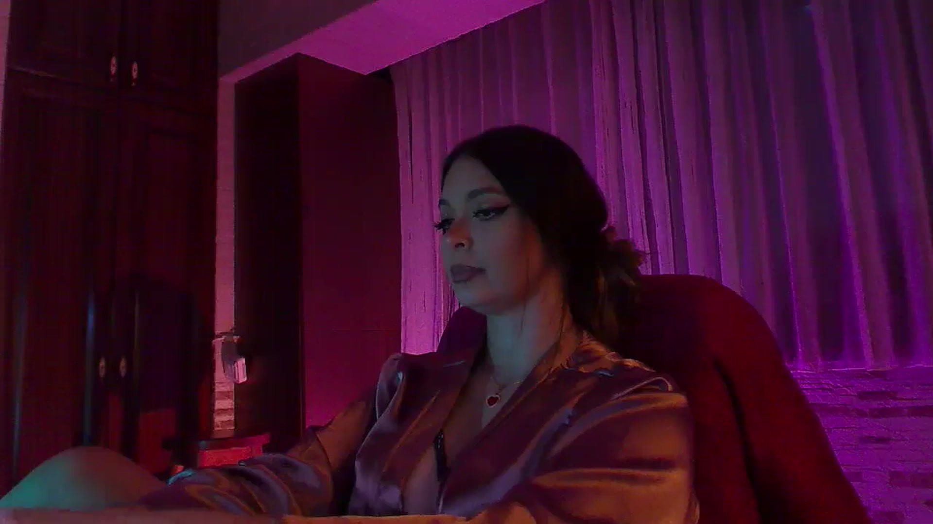 Gallery image thumbnail from No_bo_dy's myfreecams stream on, 11/23/2025, 02:26 image 18 of 20