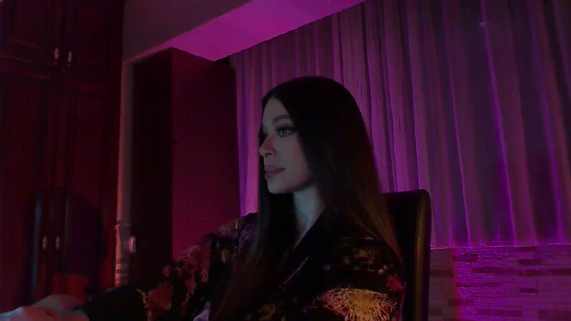 Gallery image thumbnail from No_bo_dy's myfreecams stream on, 11/29/2025, 02:58 image 4 of 20