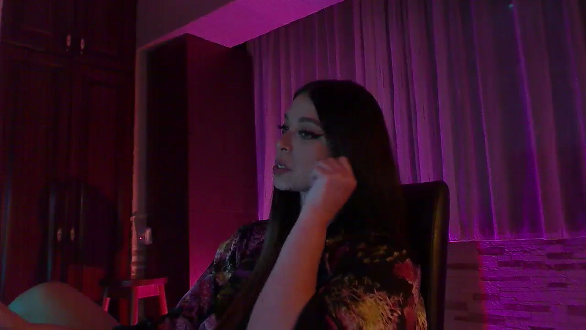 Gallery image thumbnail from No_bo_dy's myfreecams stream on, 11/29/2025, 04:52 image 5 of 20